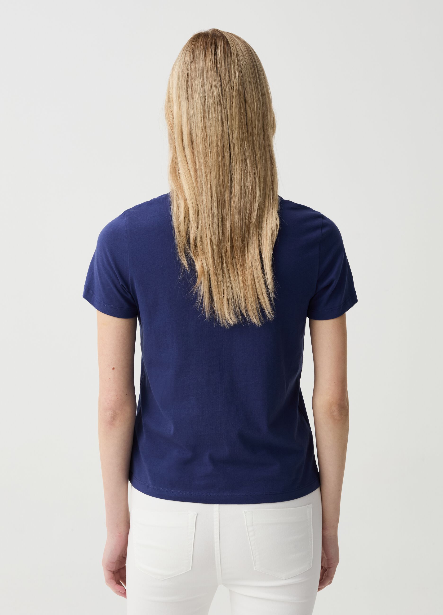 Essential solid colour cotton T-shirt