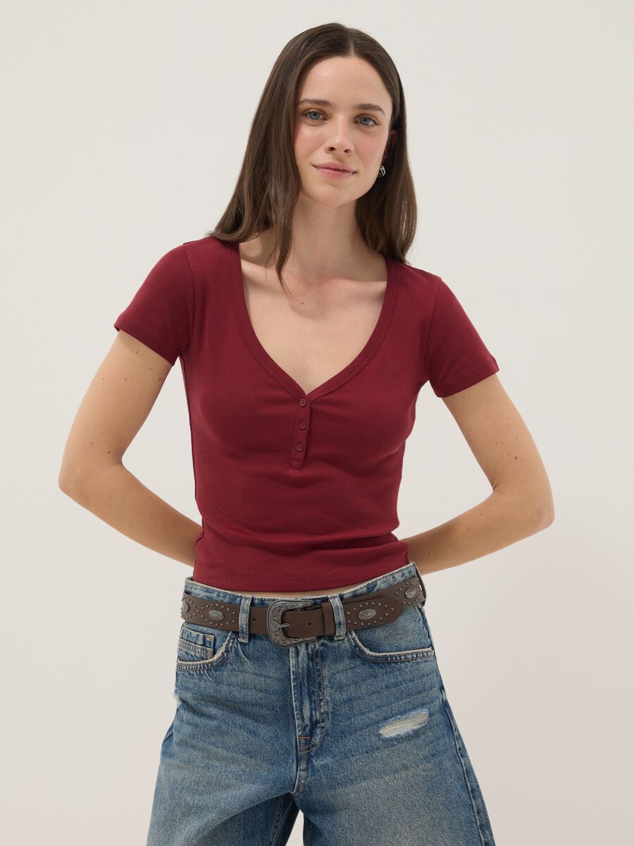 T-shirt in puro cotone rossa regular fit con scollo a V_1