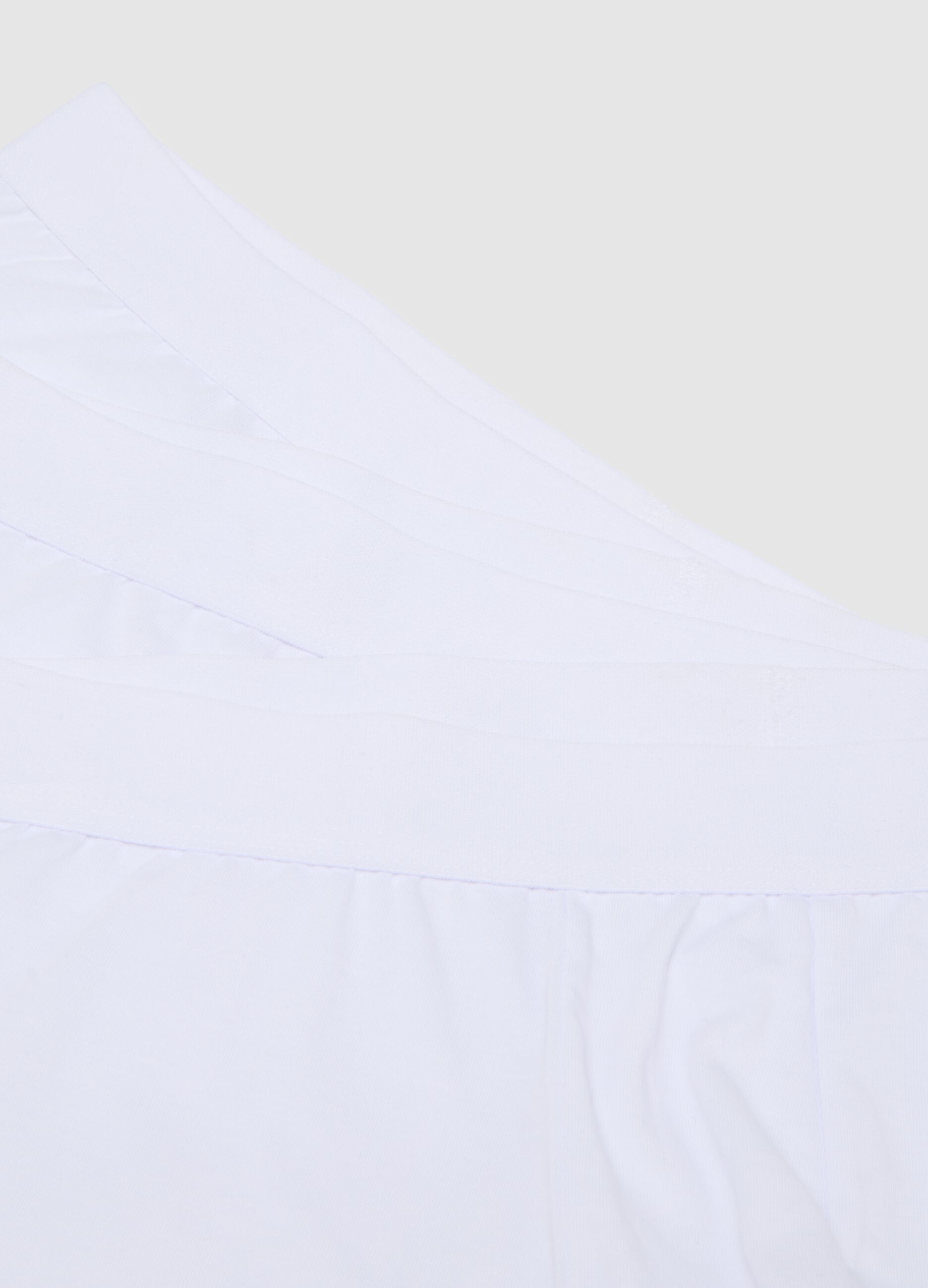 Tripack of white pure cotton boxers regular fit