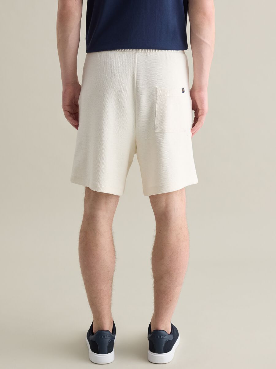 White Cotton Bermuda Shorts Piombo_3