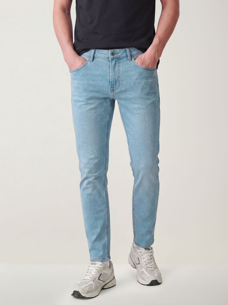 Jeans azzurri in cotone elasticizzato slim fit_1