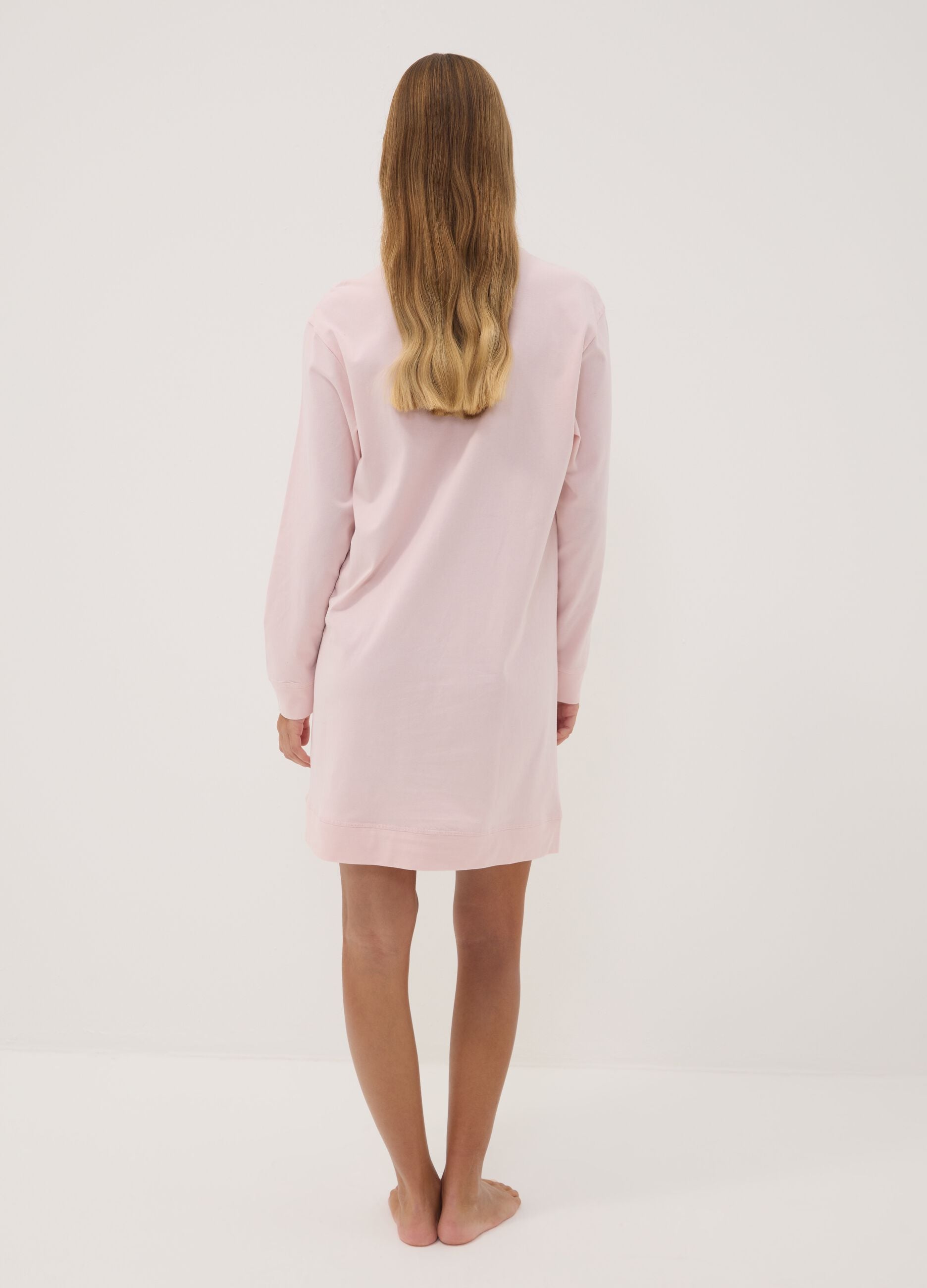 Pink organic cotton nightdress with crew neck