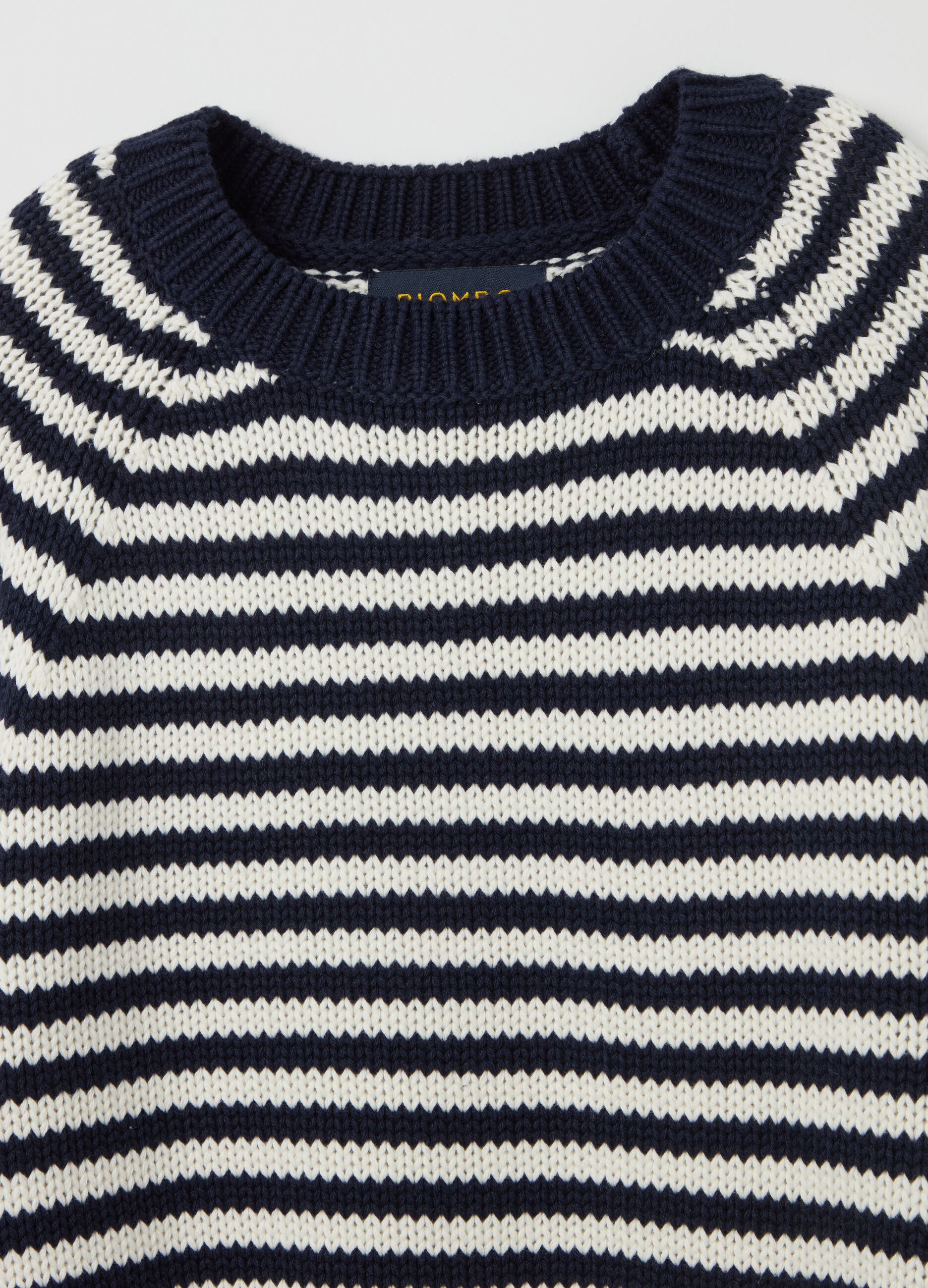 Striped pullover with raglan sleeves