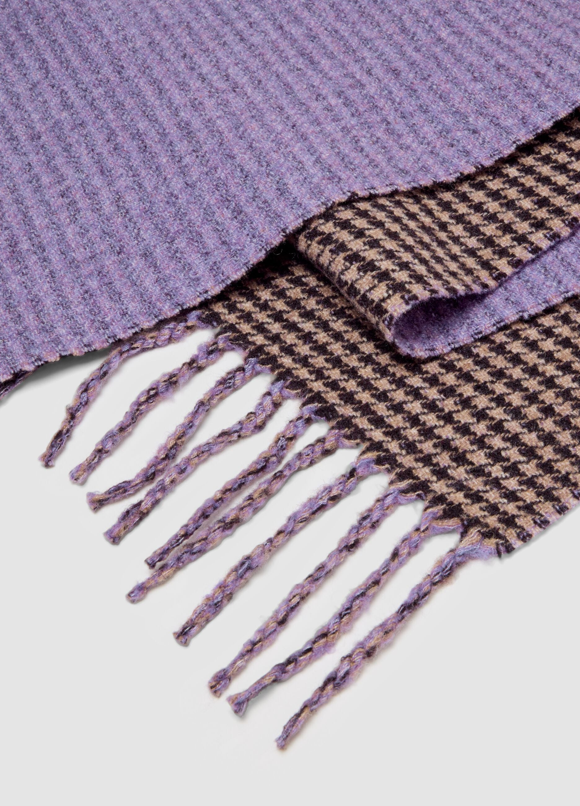 Brown fringed stretch-wool scarf