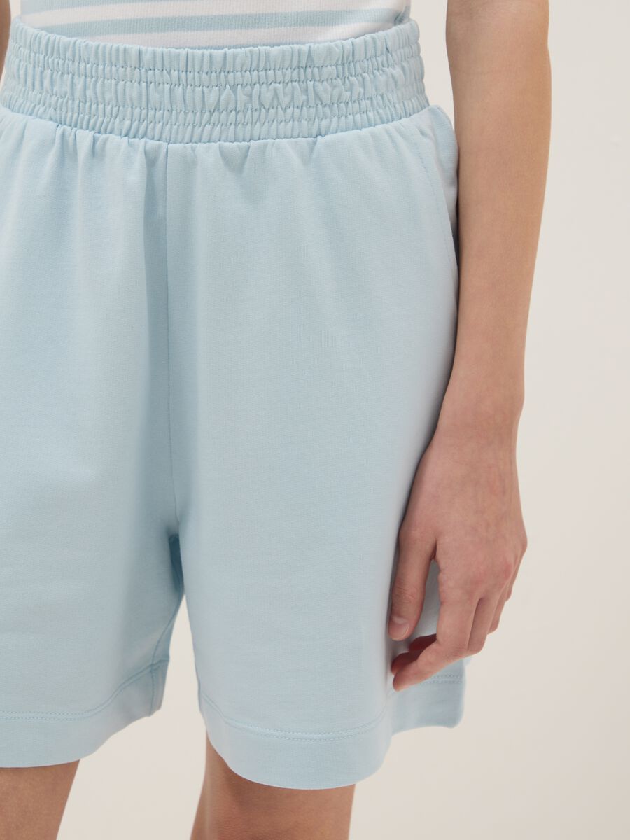 Shorts in puro cotone azzurri da ragazza oversize fit_2