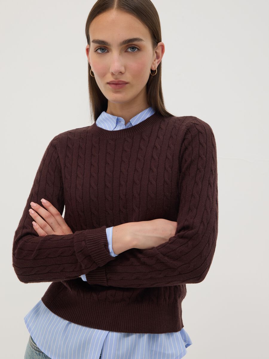 Brown cable-knit crew-neck jumper, regular fit_1