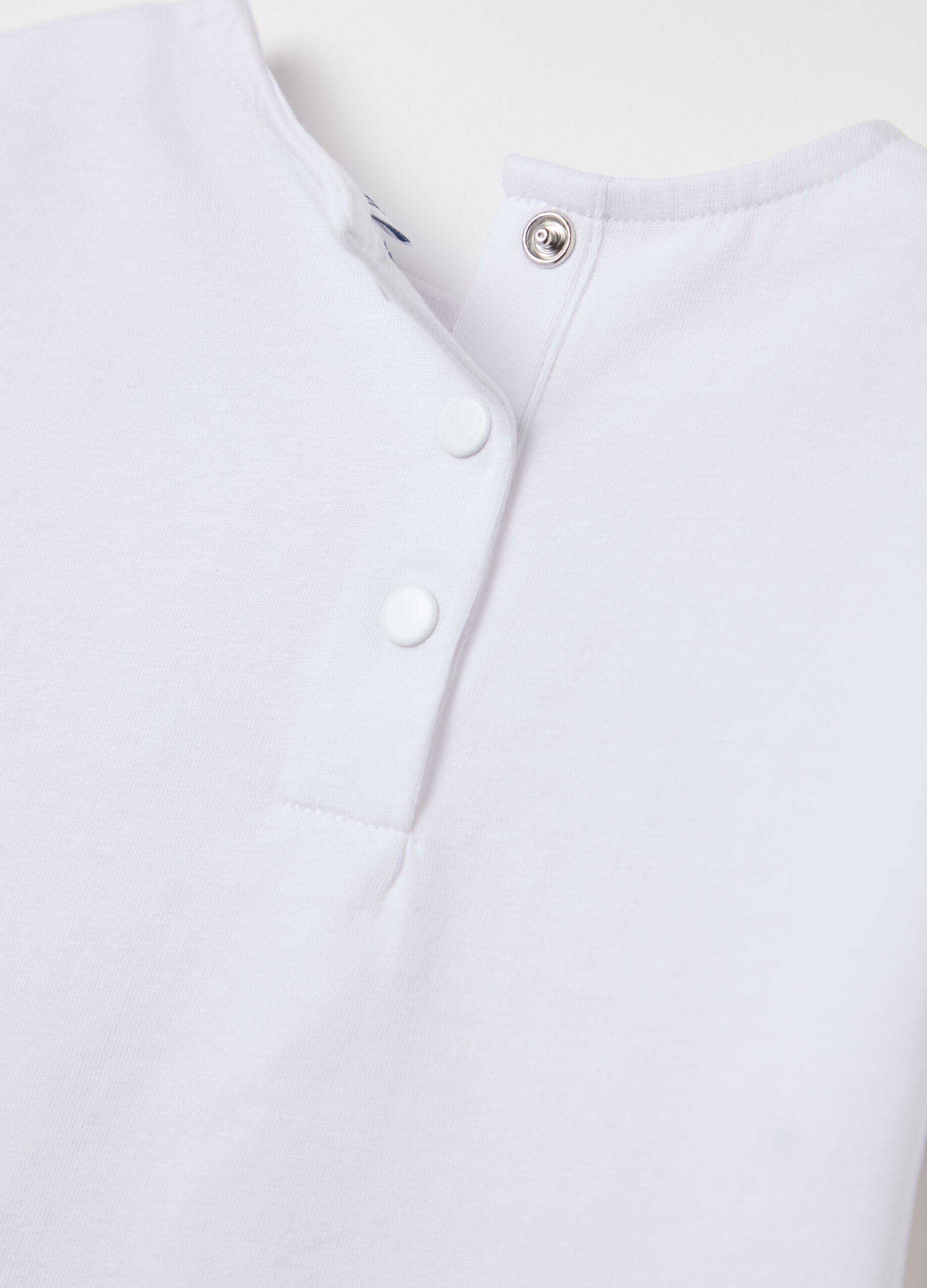 Girls’ top in white stretch cotton with regular fit
