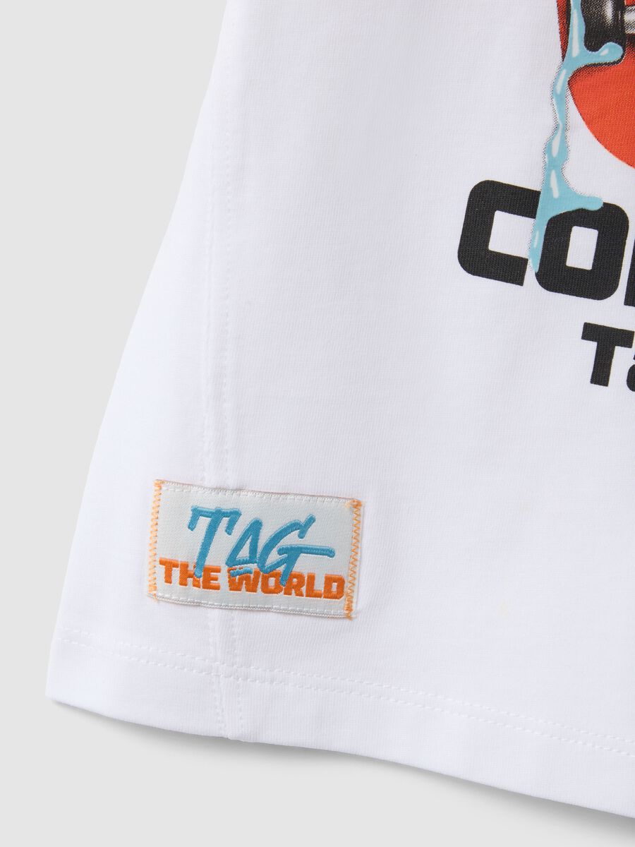 Boys' regular fit pure white cotton T-shirt with skateboard design_2