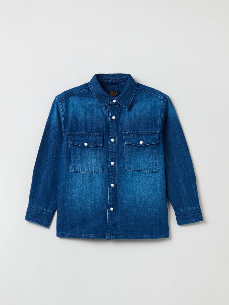 Camicia in denim con tasche_0