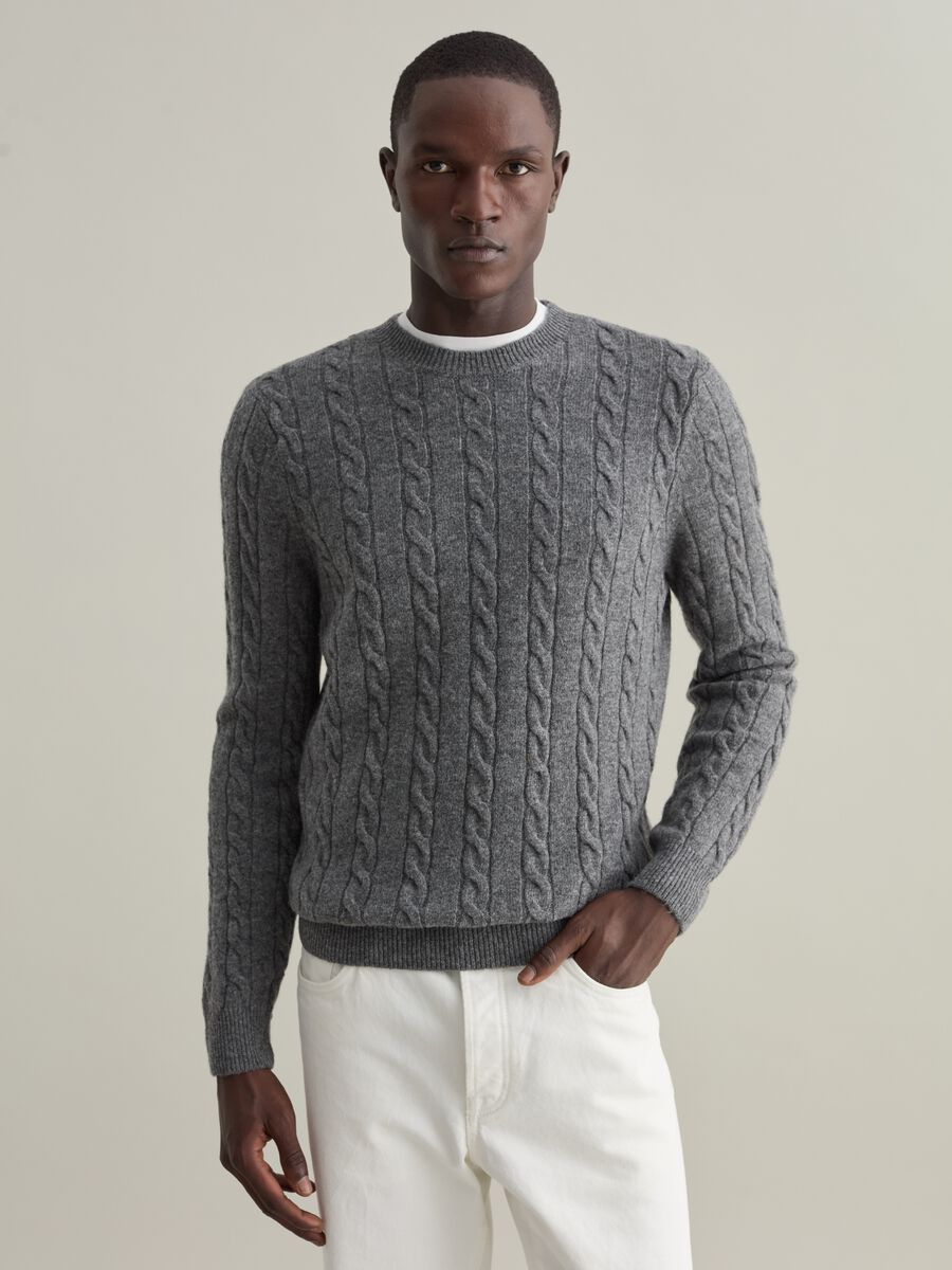Pullover in cable-knit lambswool_0