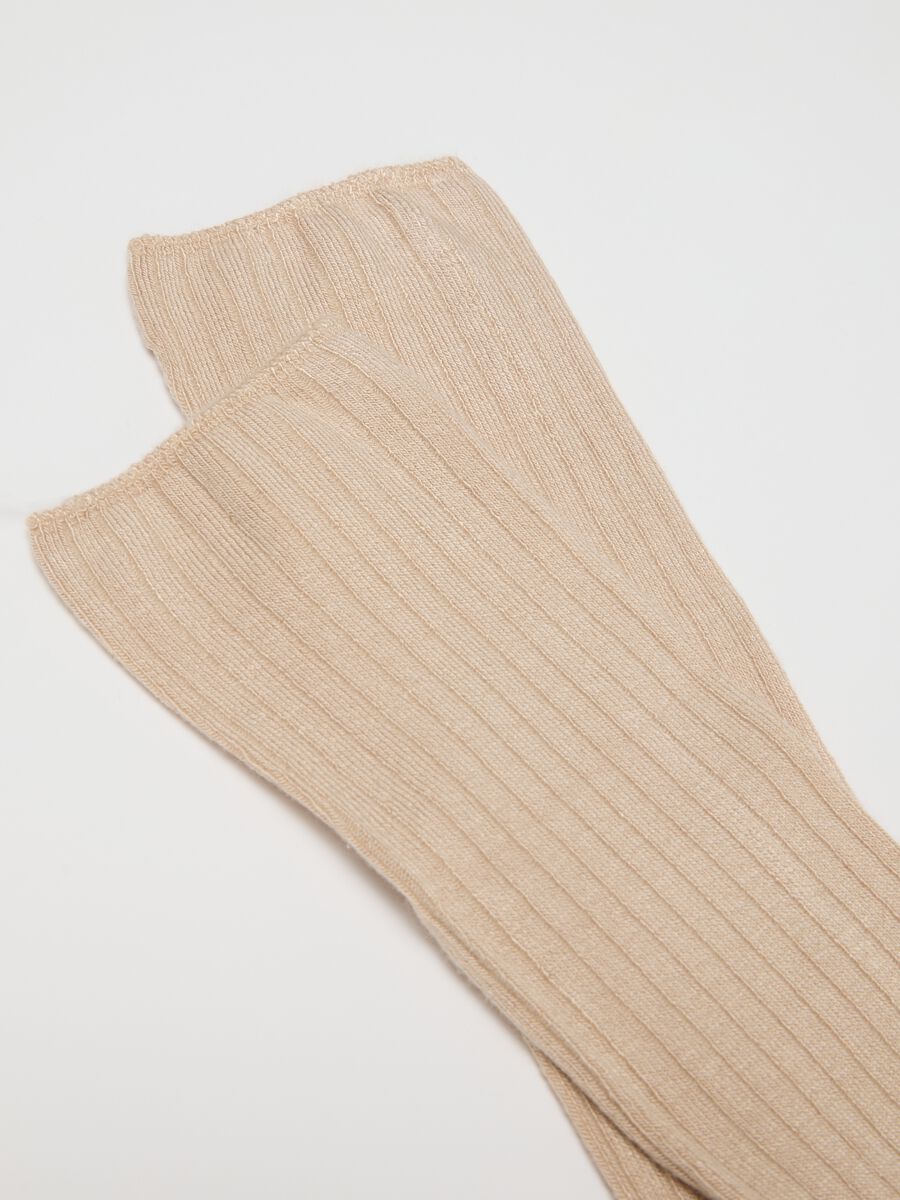 Elasticated long beige bamboo socks_1
