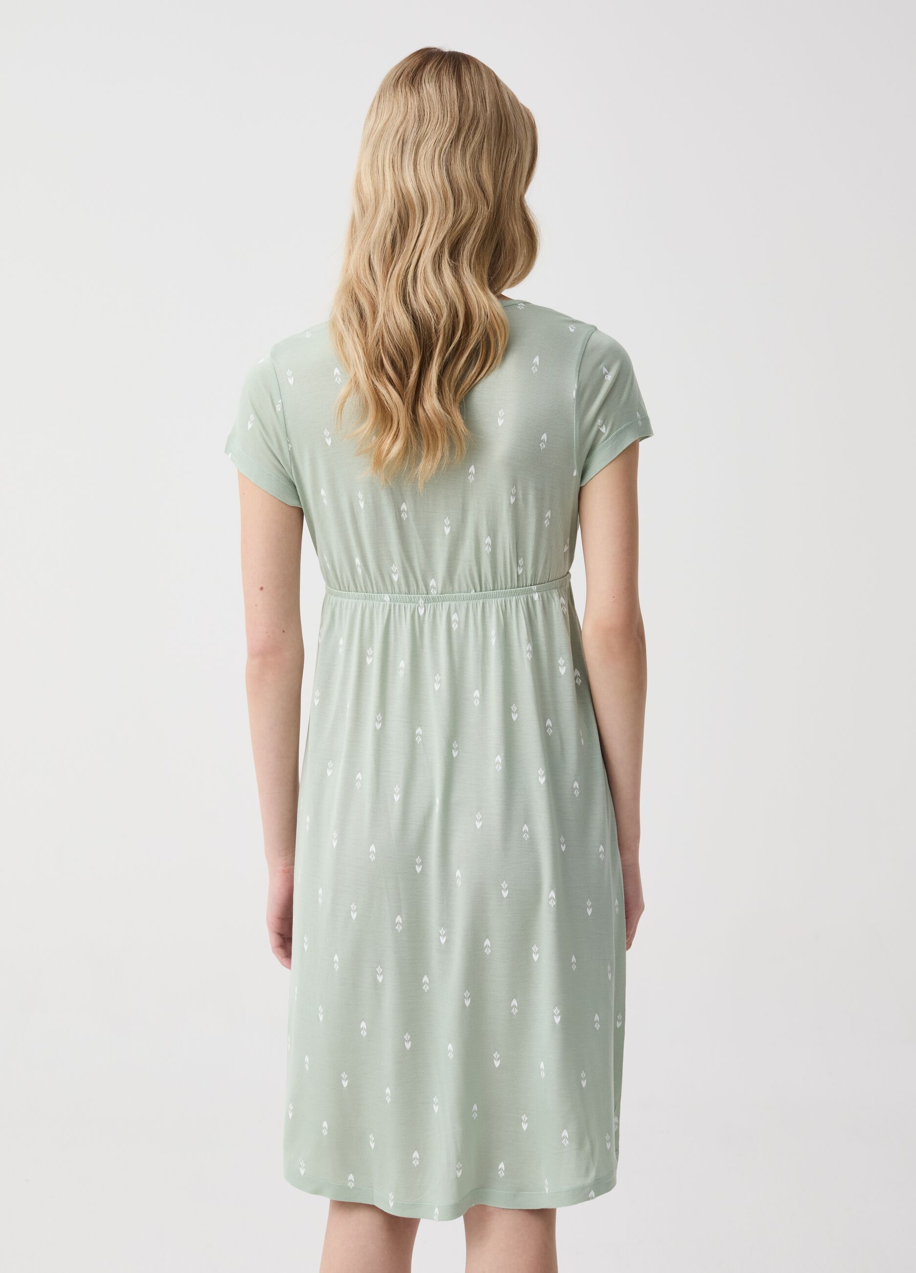 Empire-style nightdress with print