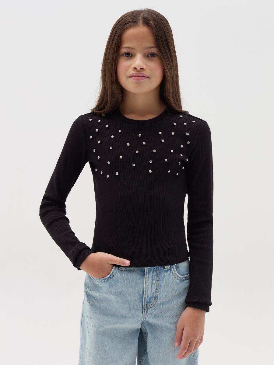 T-shirt crop con strass e maniche lunghe_0