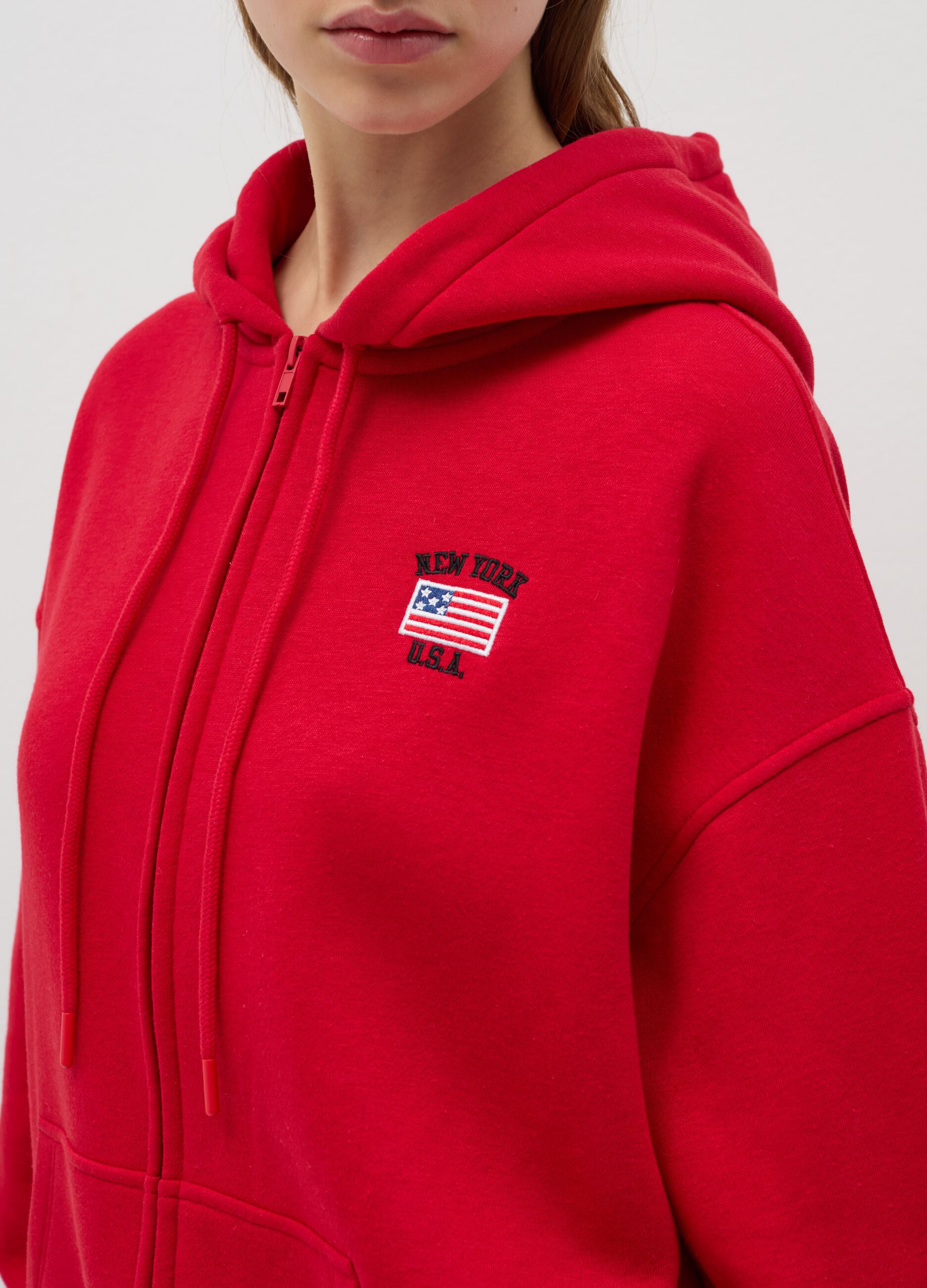 Full-zip oversize con cappuccio