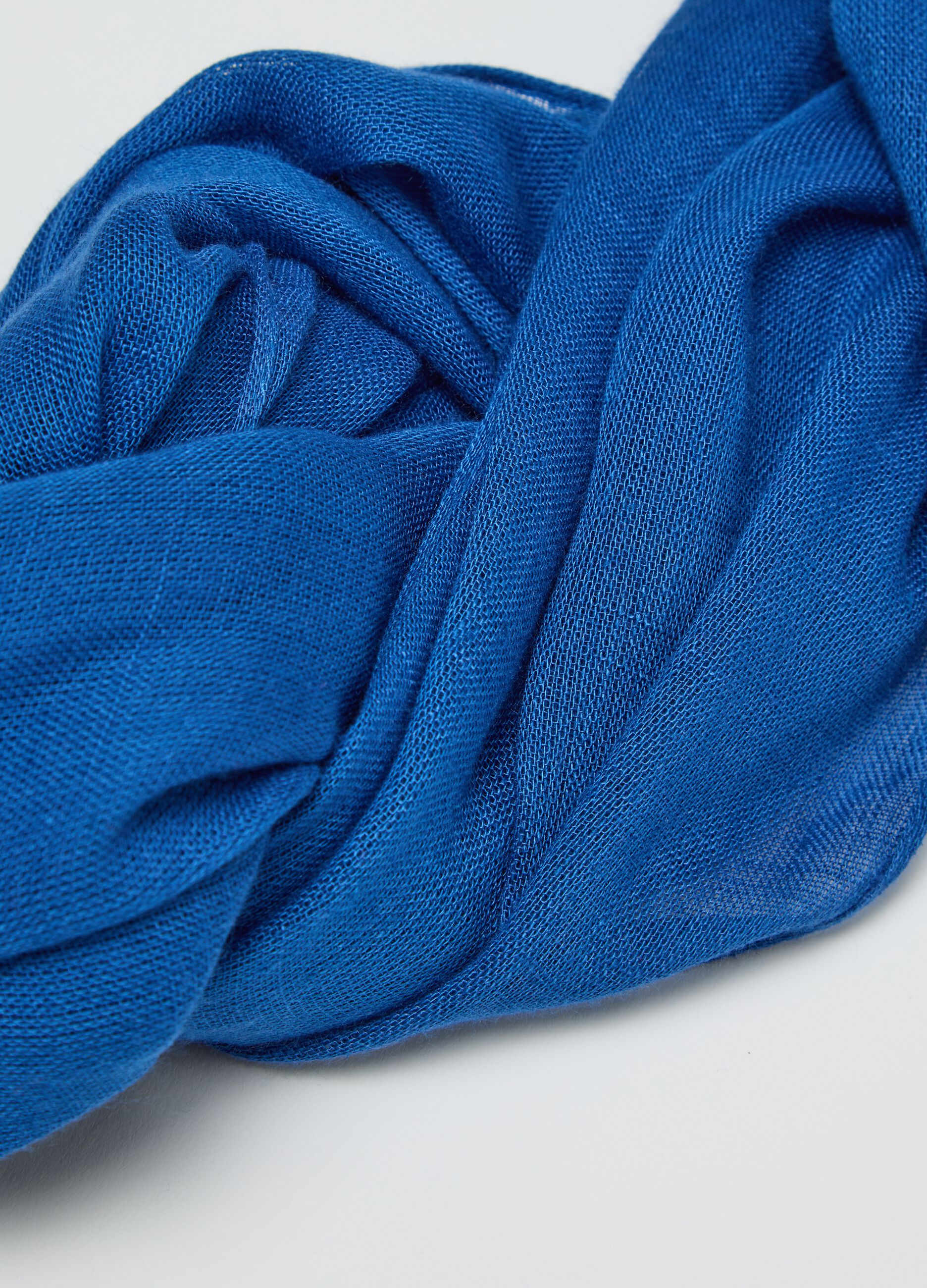 Blue scarf with tassels