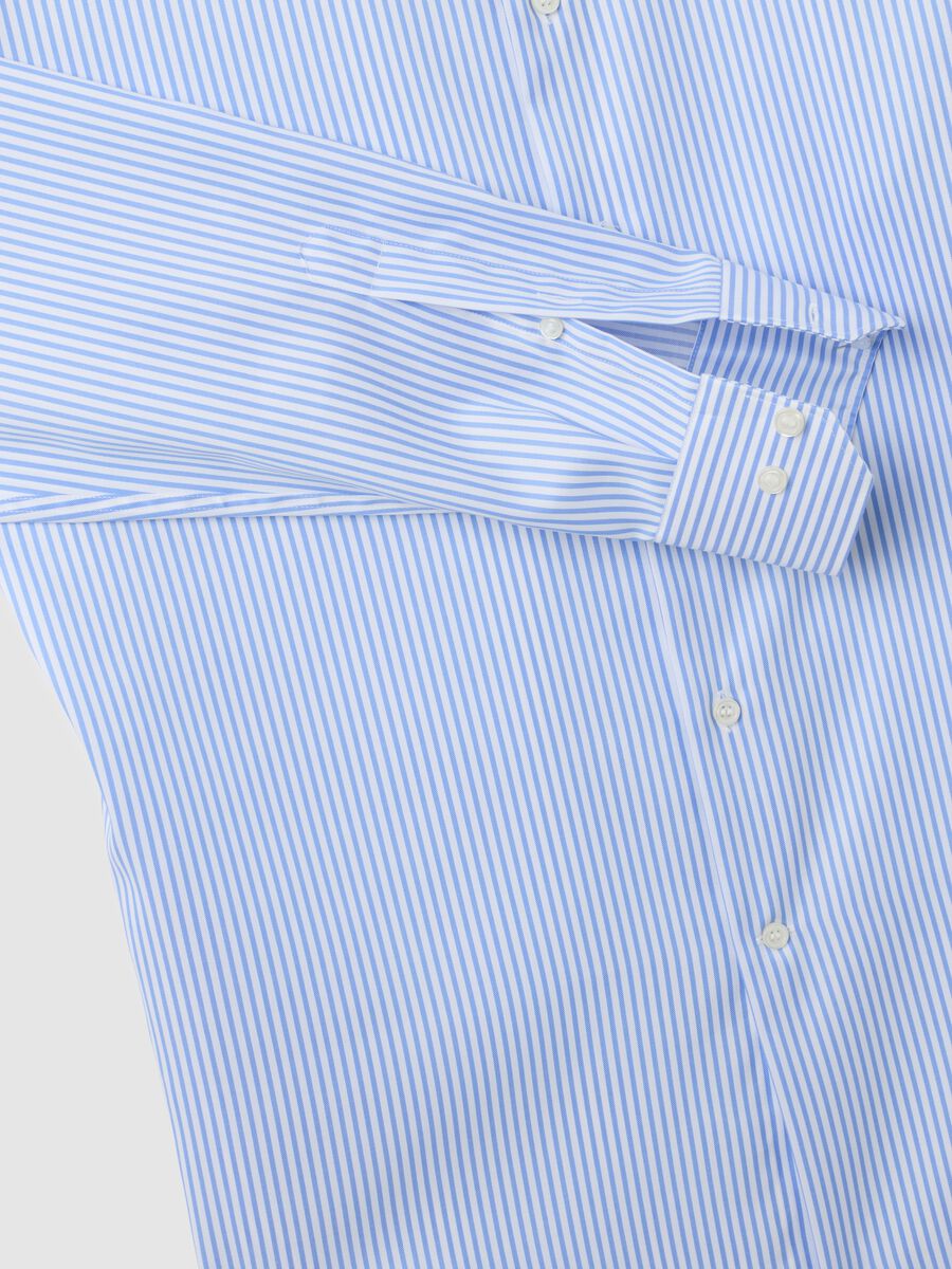 Camicia in puro cotone blu a righe regular fit_5