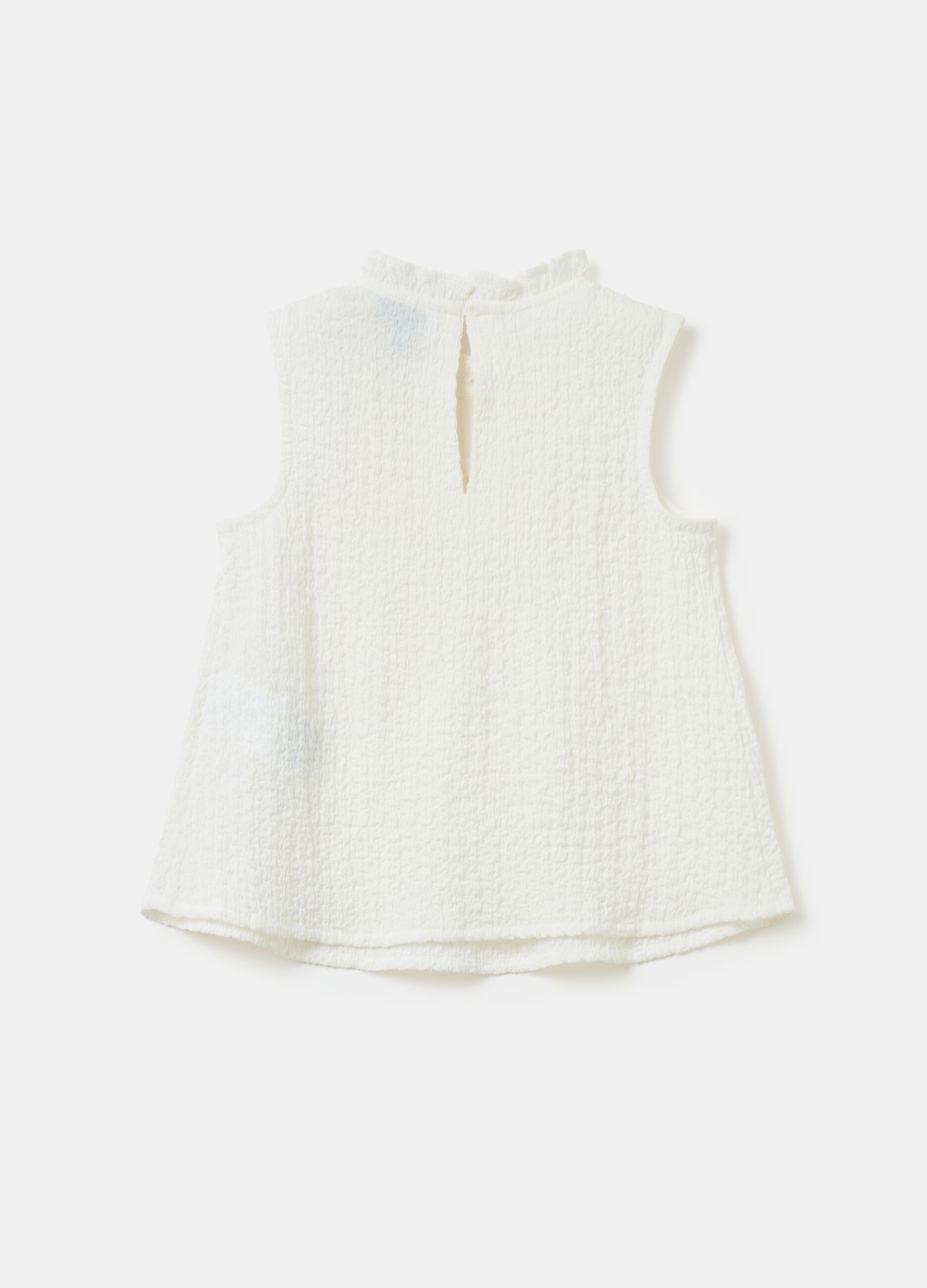 Crinkle blouse with embroidery