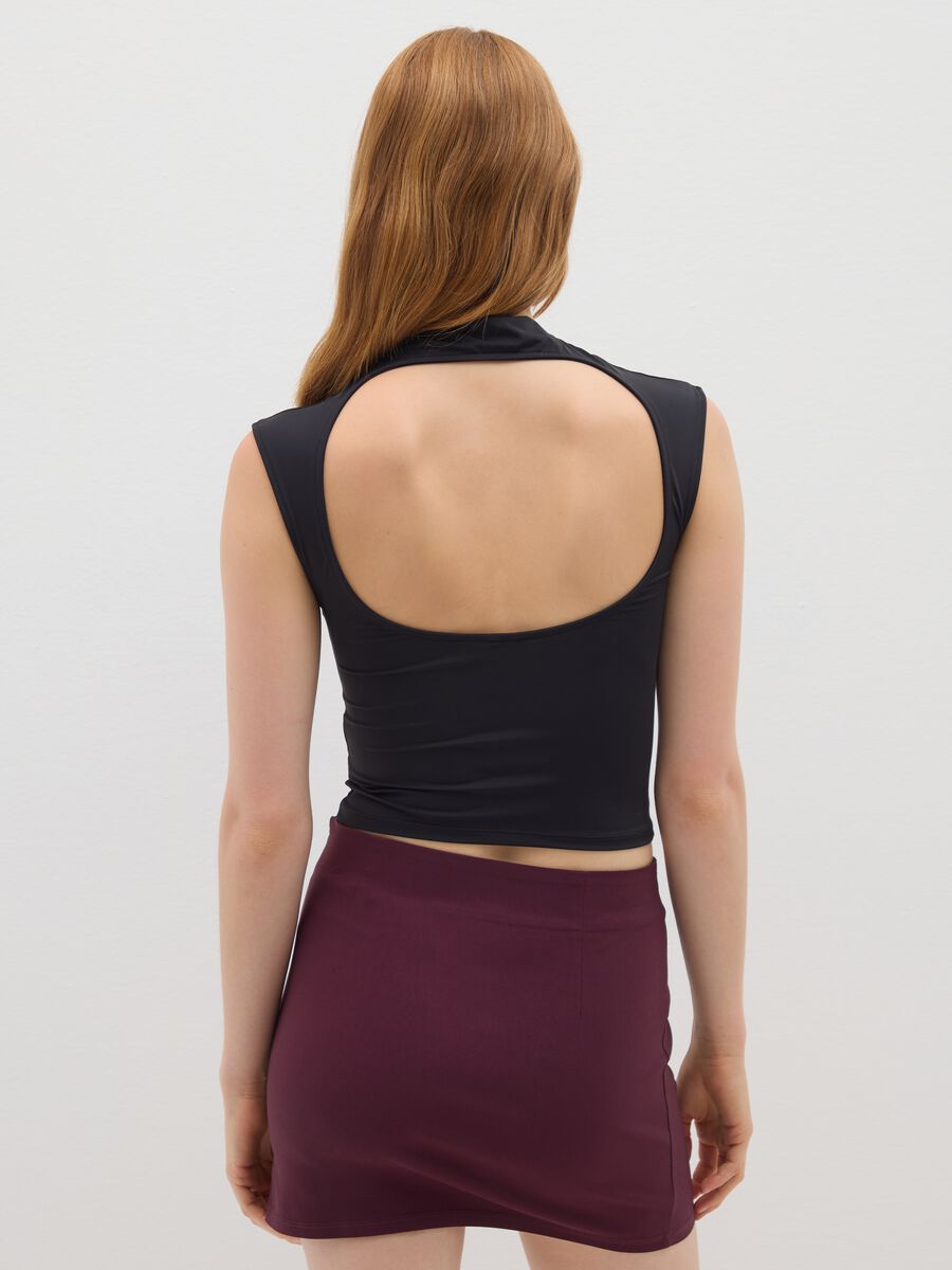 Black Sleeveless Top_3