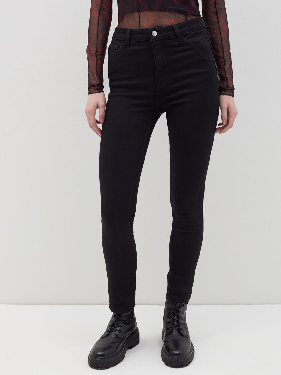 Skinny-fit jeans with five pockets_1