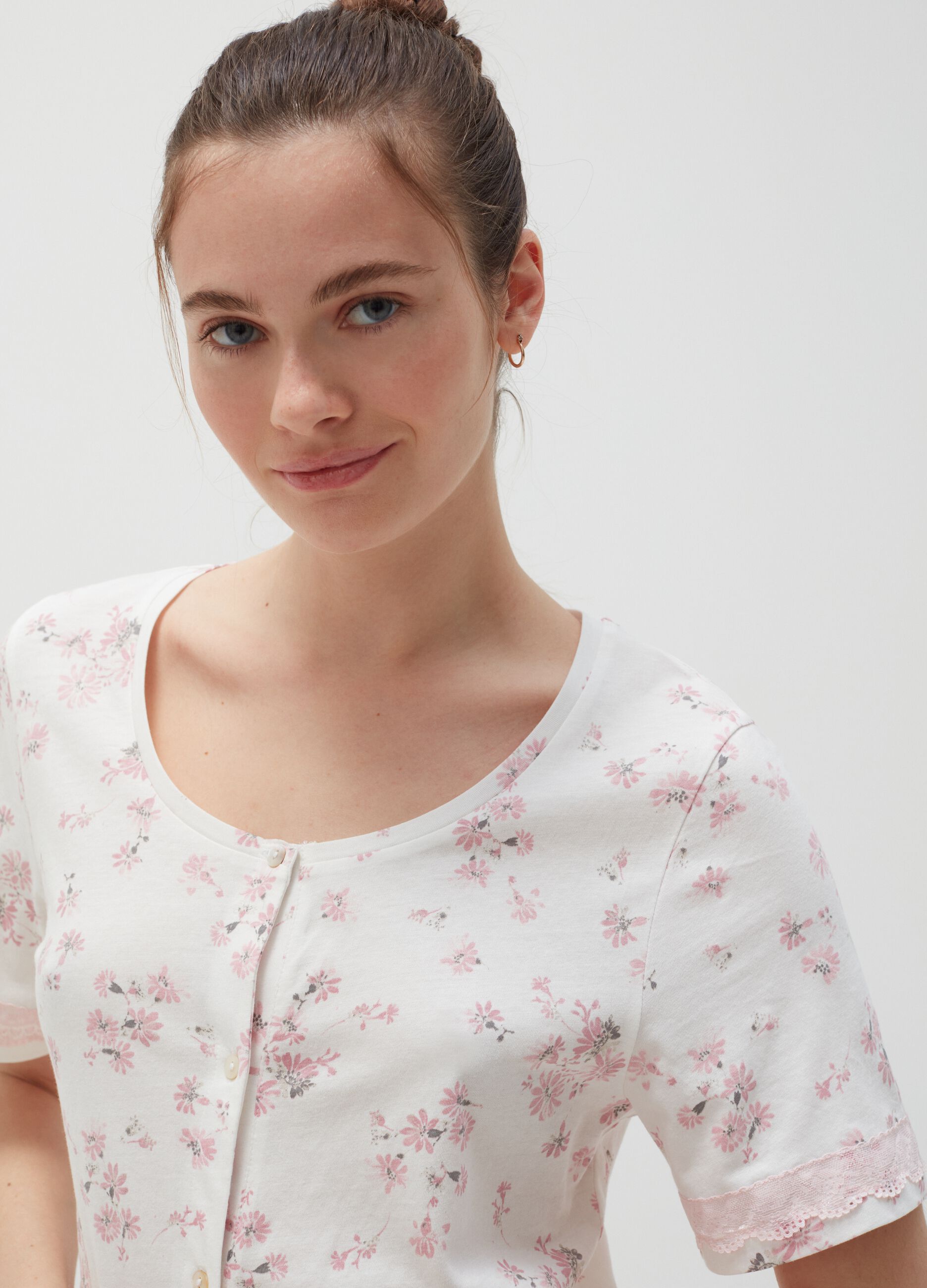 Floral cotton nightdress