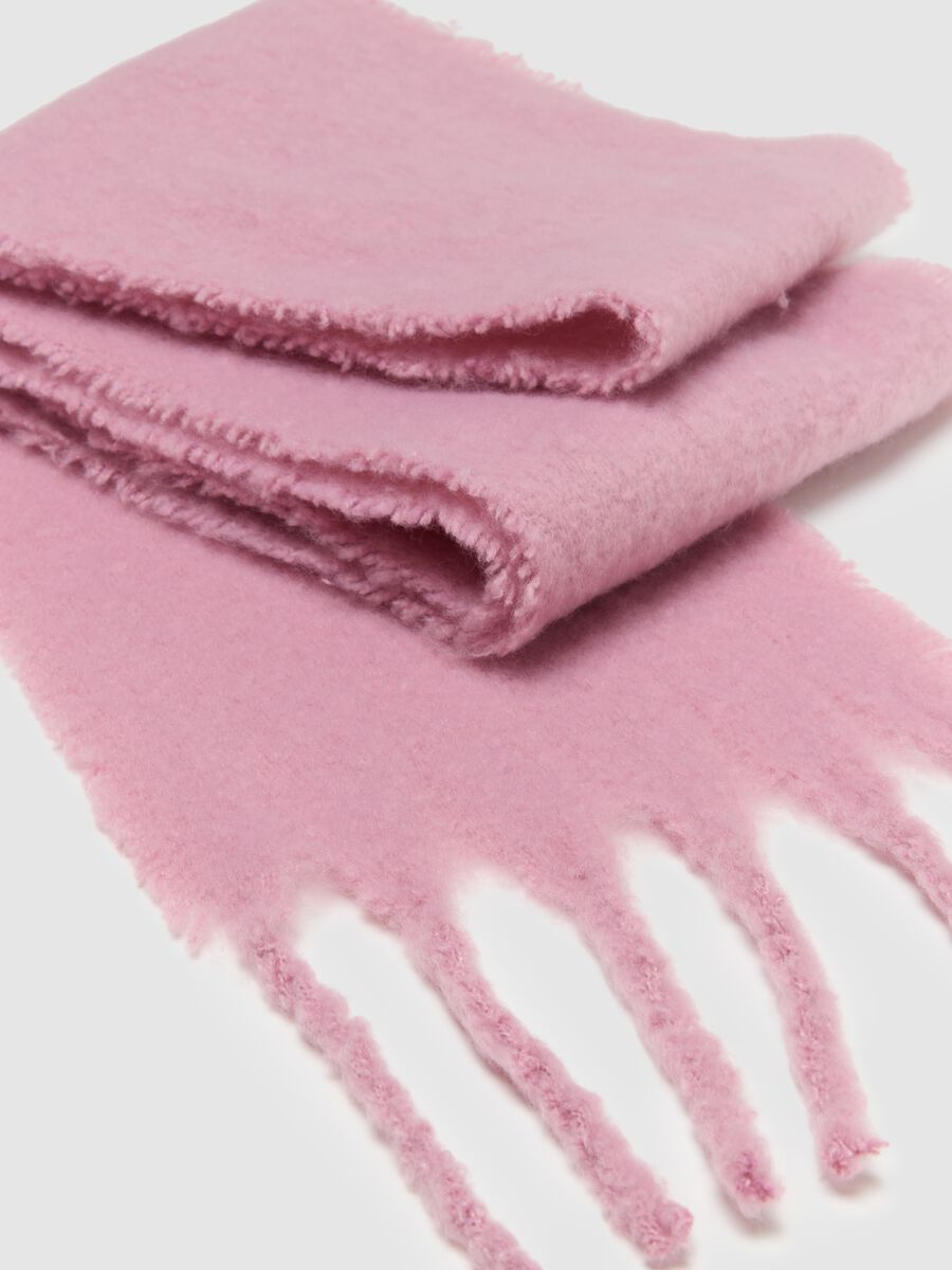 Pink scarf with fringes_2