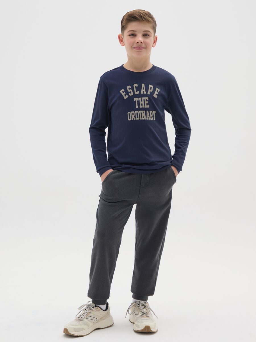 Boys' black cotton blend jogger trousers in over fit_0