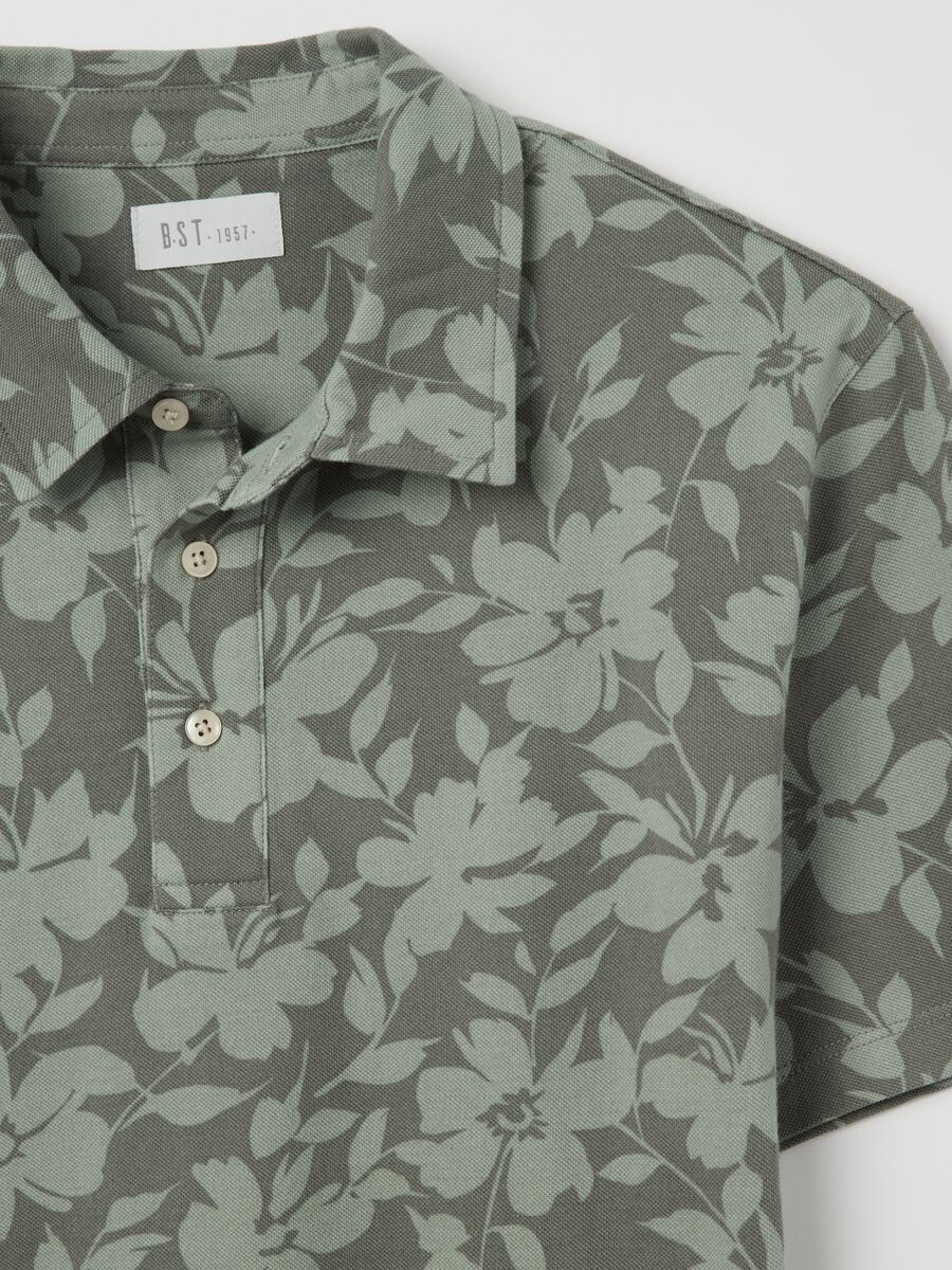 BST green polo shirt with short sleeves and floral print_5
