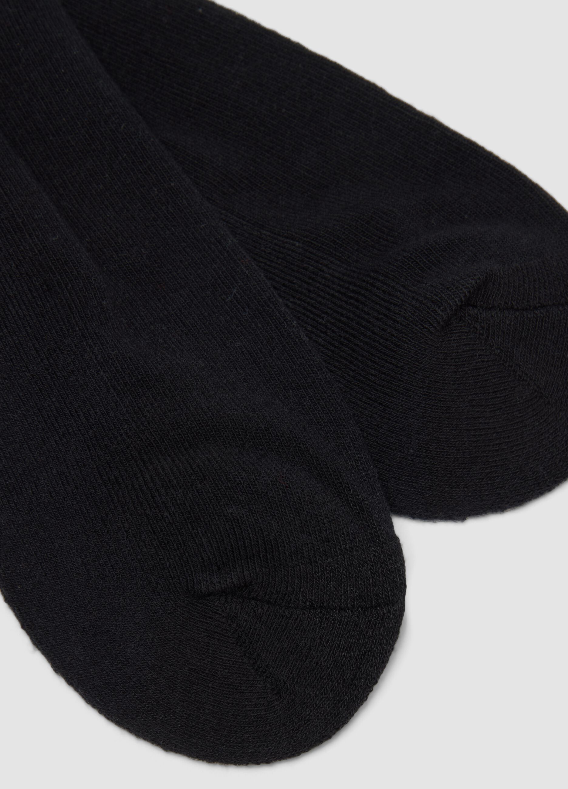 2-pack of black ankle sports socks in stretch organic cotton