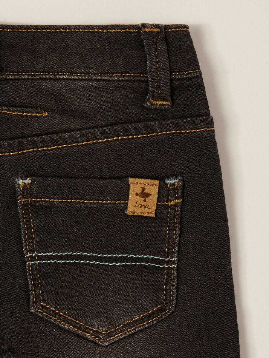 Brown baby trousers with pockets and cuffs_2