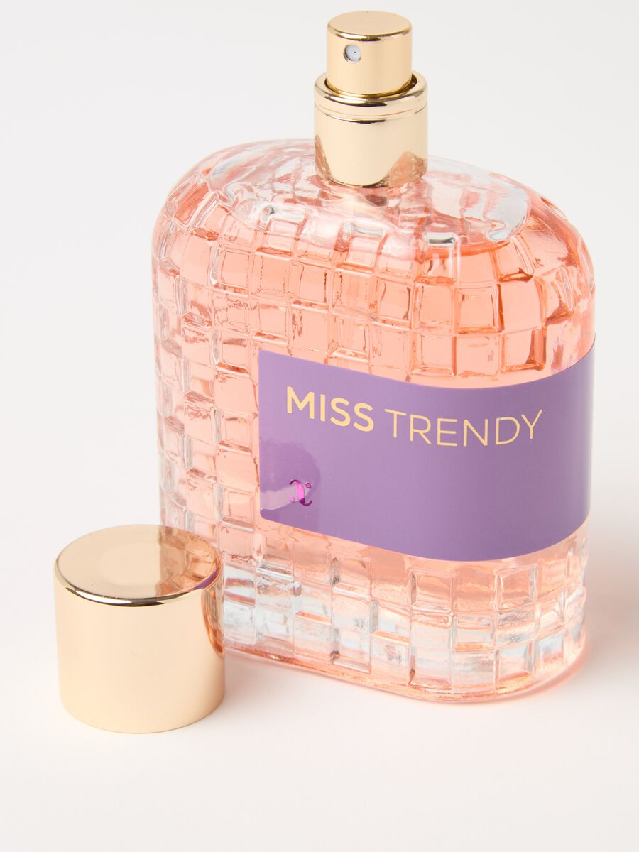 Miss Trendy - a floral and oriental extract_1