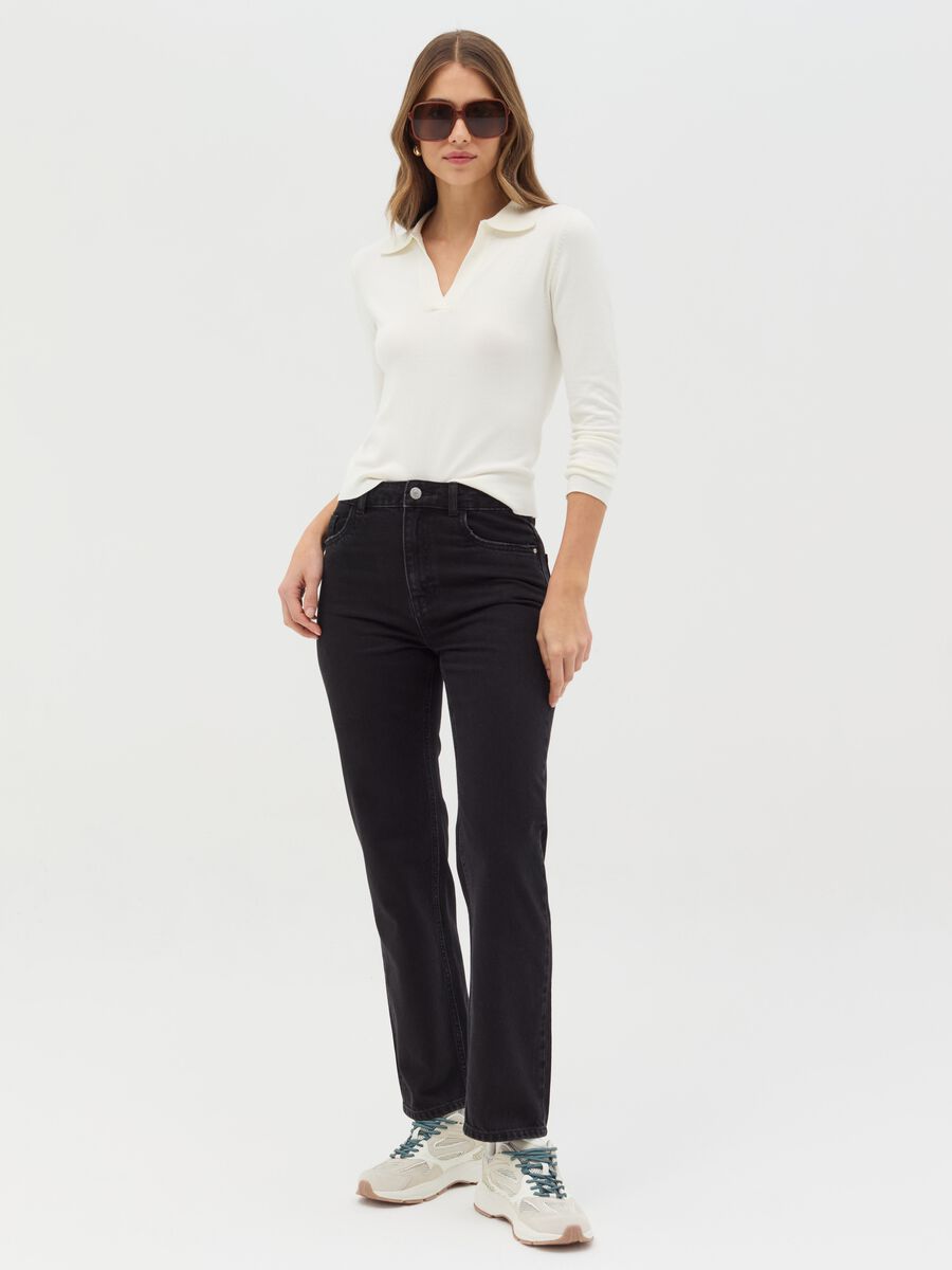 Solid colour straight-fit jeans_0