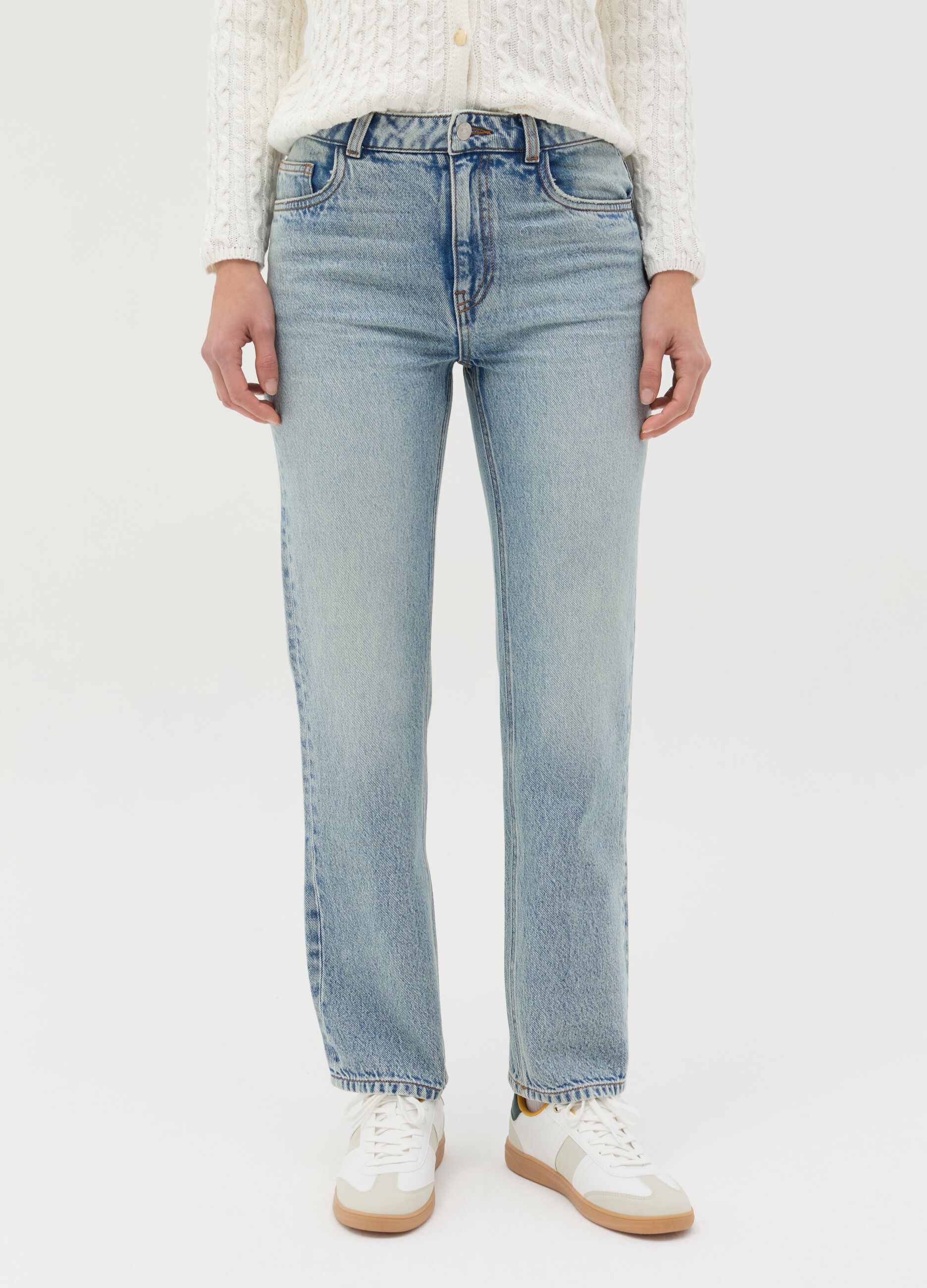 Five-pocket,straight-fit jeans