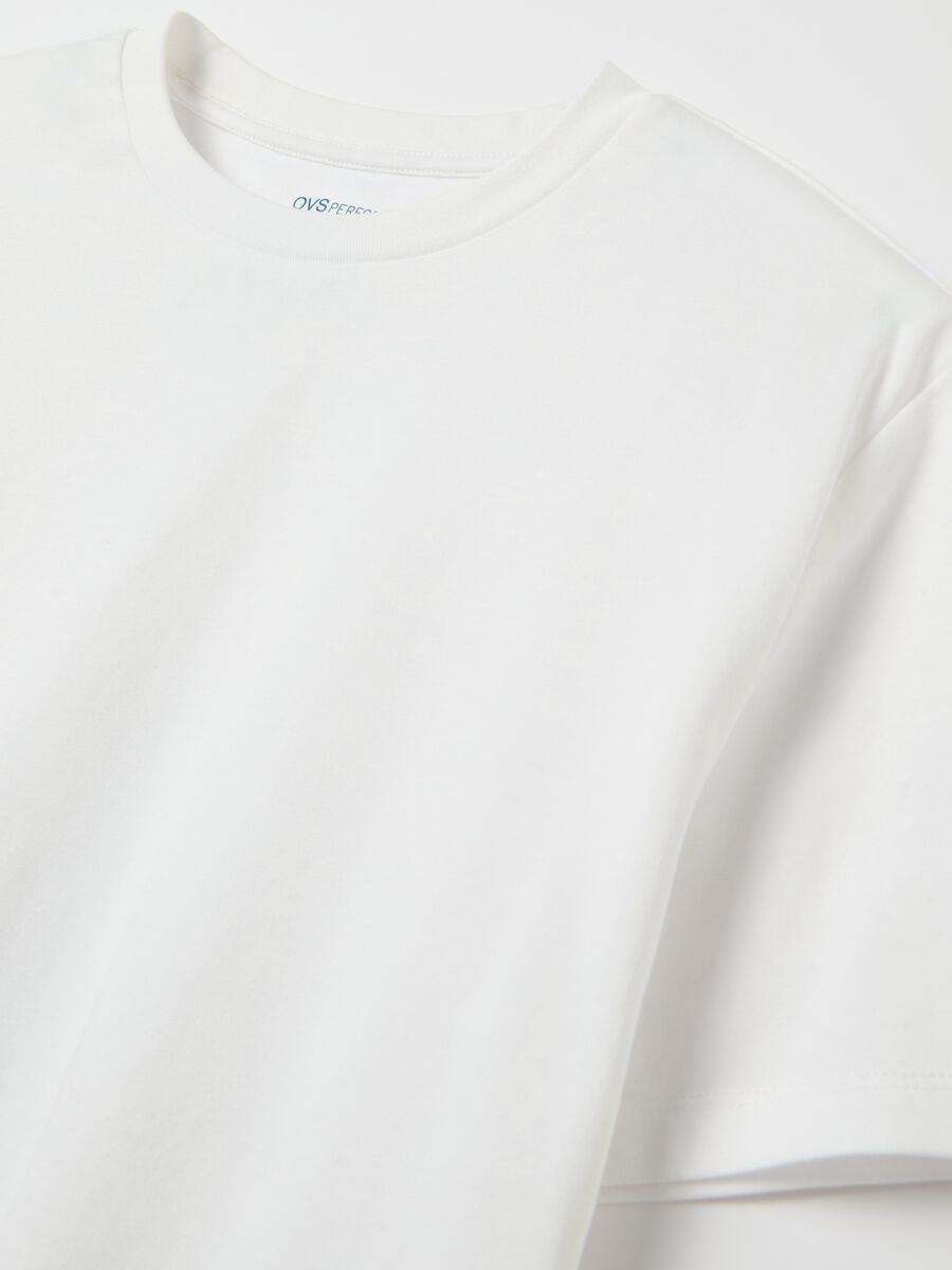 T-shirt with technical fabric_5