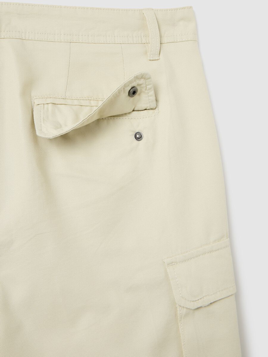 Men's Bermuda Shorts in Pure Cotton Beige Regular Fit_5