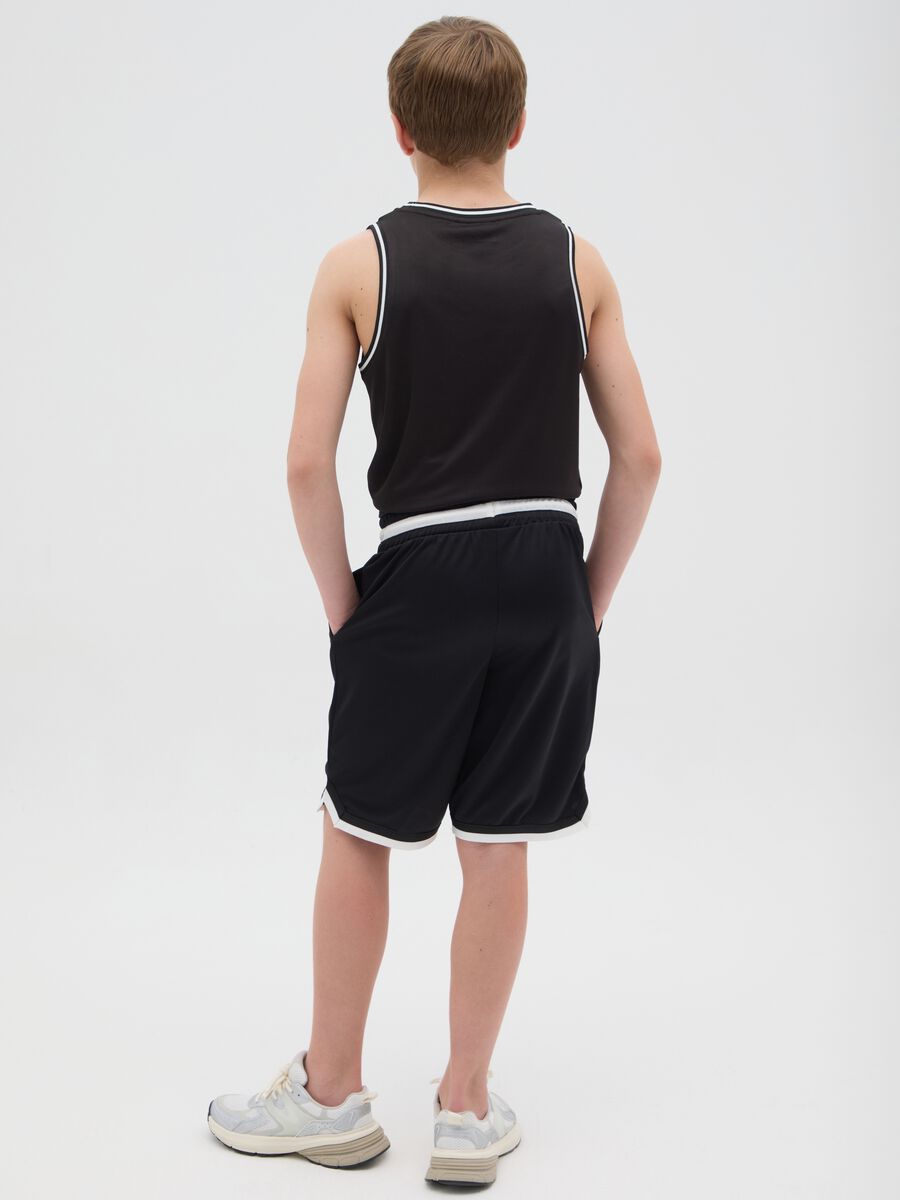 Boys’ shorts in multicoloured fabric with regular fit_1