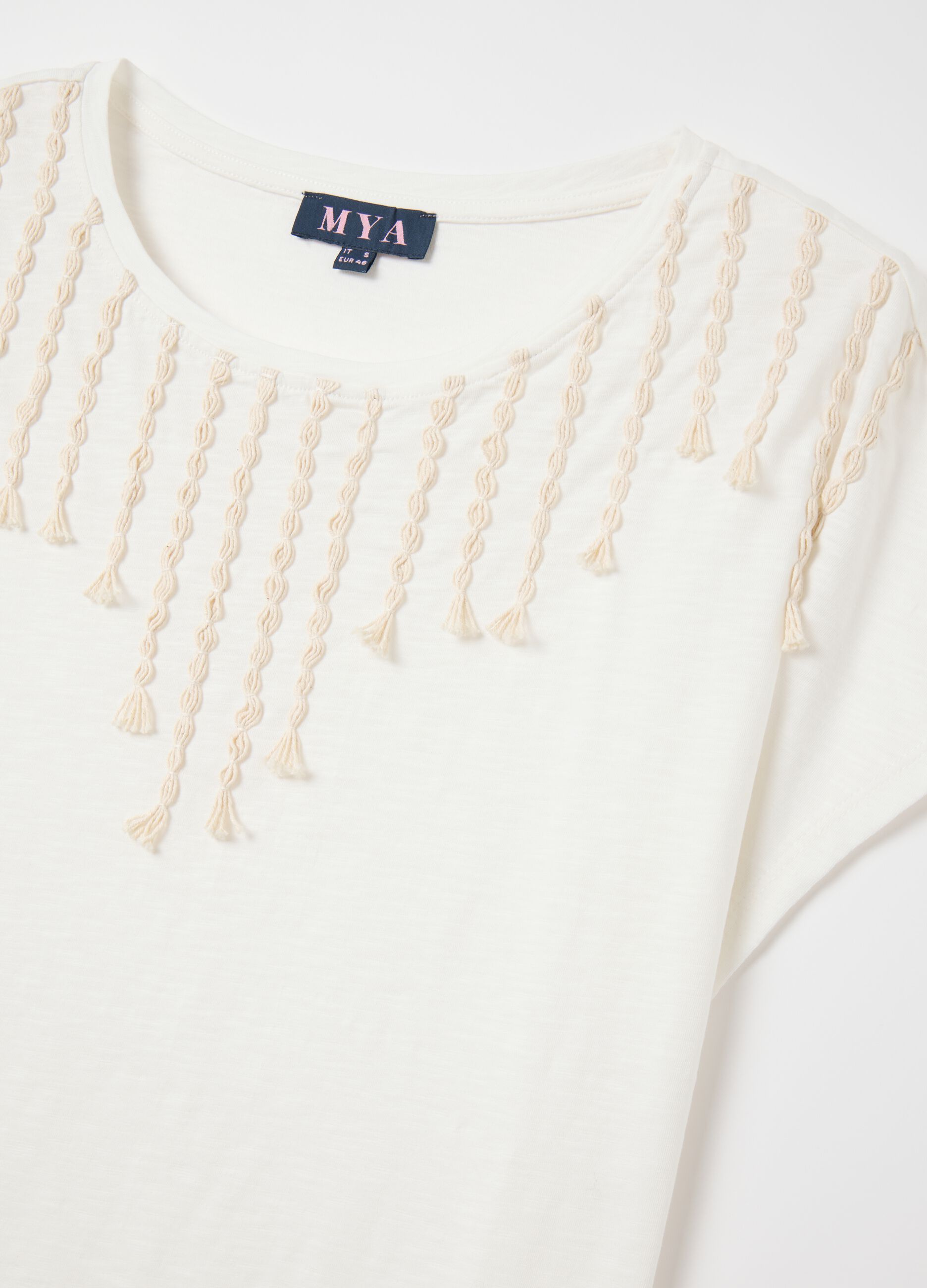 Women’s T-shirt in white 100% cotton with regular fit