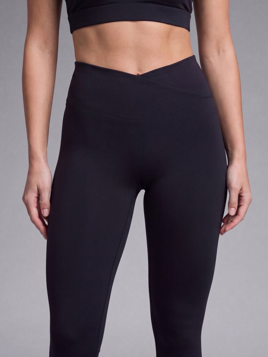 Black slim-fit stretch leggings with regular waist ALTAVIA STUDIO_2