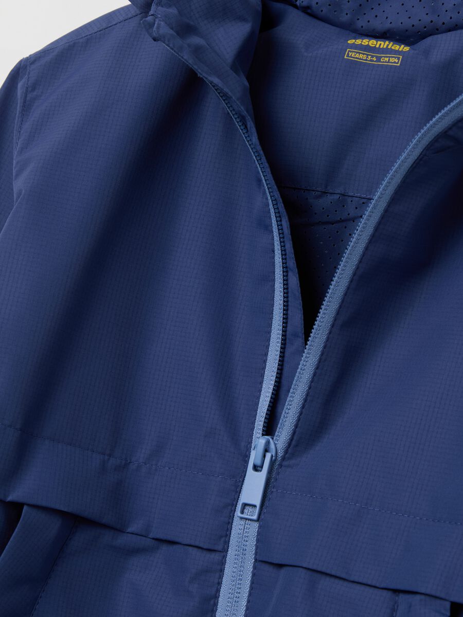 Waterproof jacket with hood_3