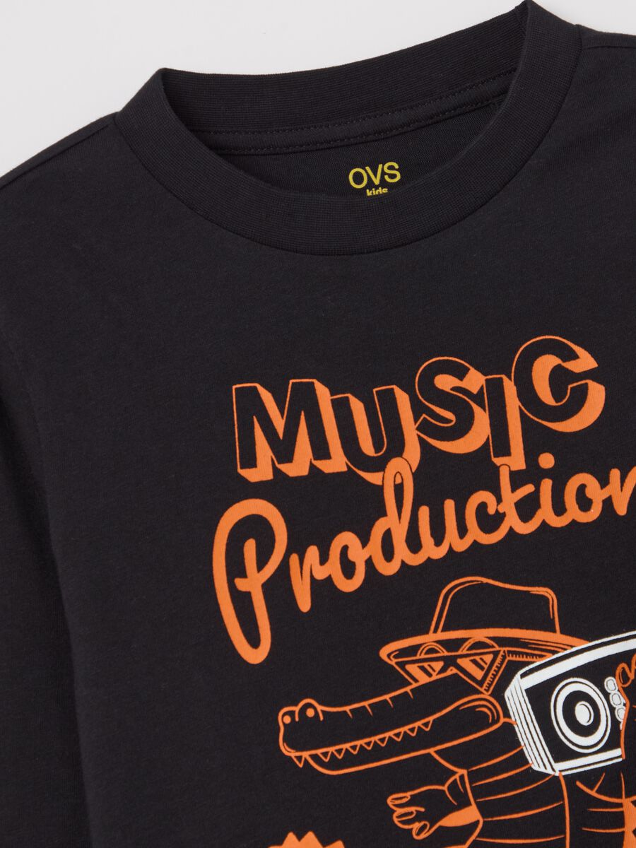 Long-sleeved T-shirt in cotton with print_2
