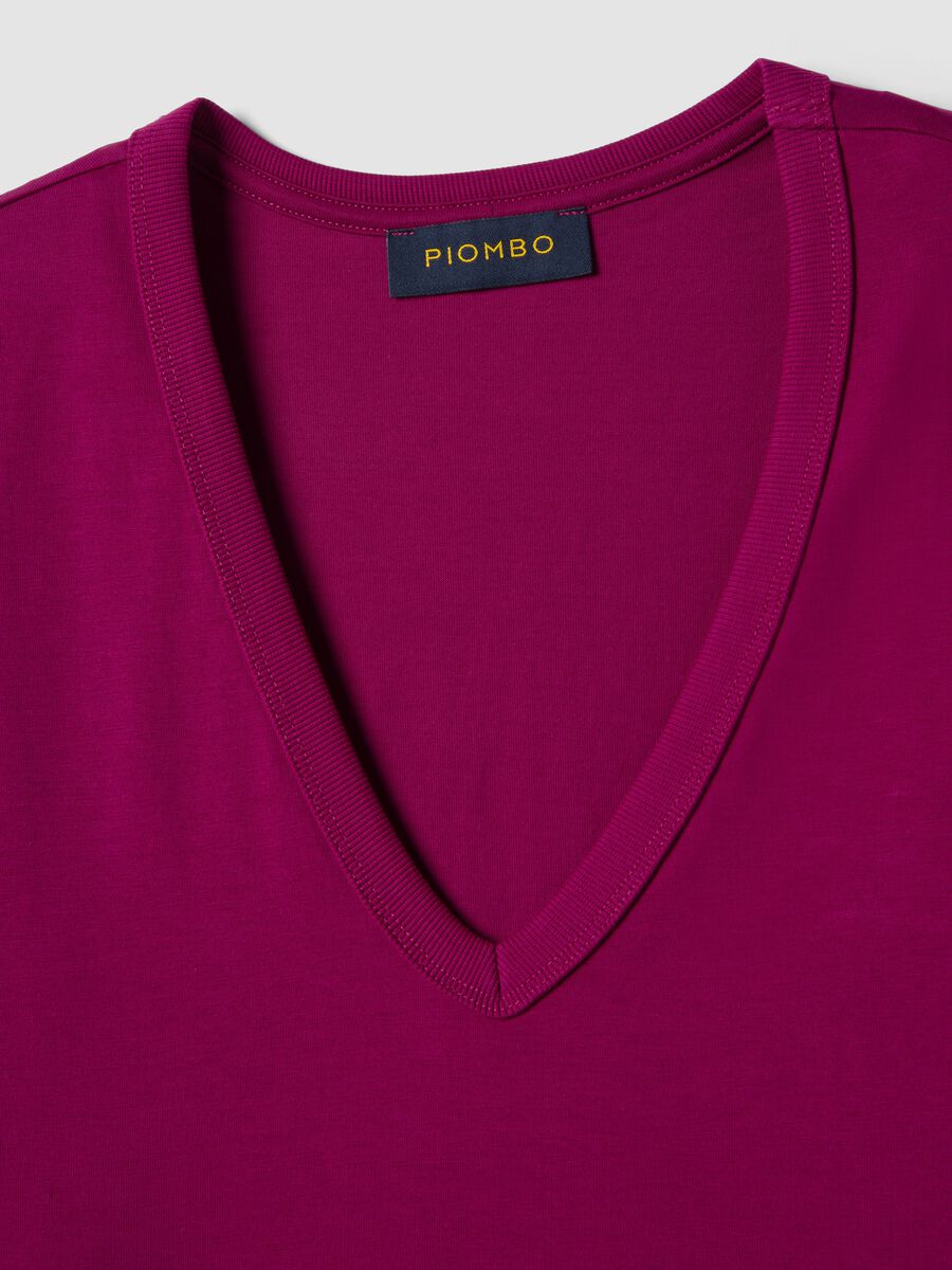 Purple pure cotton V-neck T-shirt regular fit_5