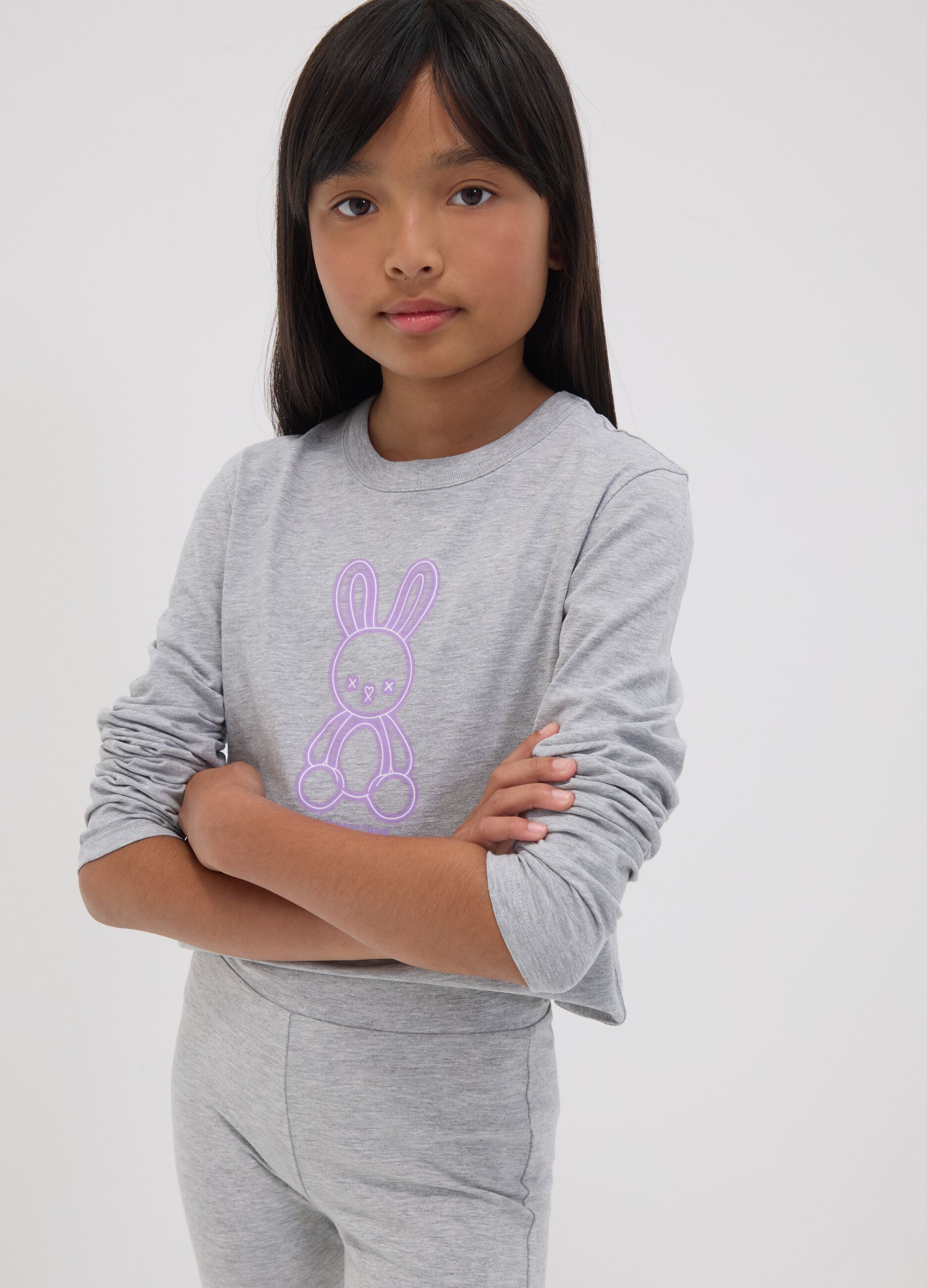 T-shirt crop grigia in puro cotone organico con collo a costine per ragazza