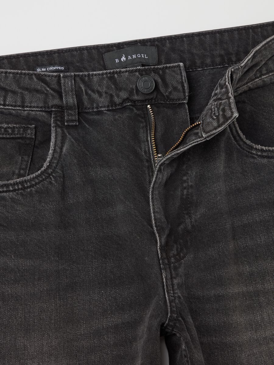 Slim-fit jeans with five pockets_5