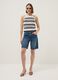 Canotta fitted in puro cotone a righe multicolor con texture a rete_1