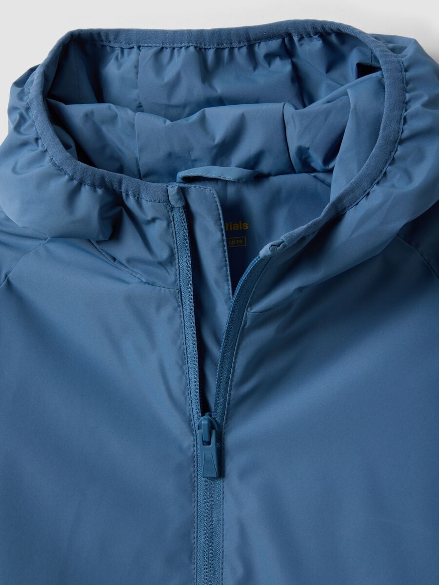 Blue kids&rsquo; rain jacket with hood and zip_2