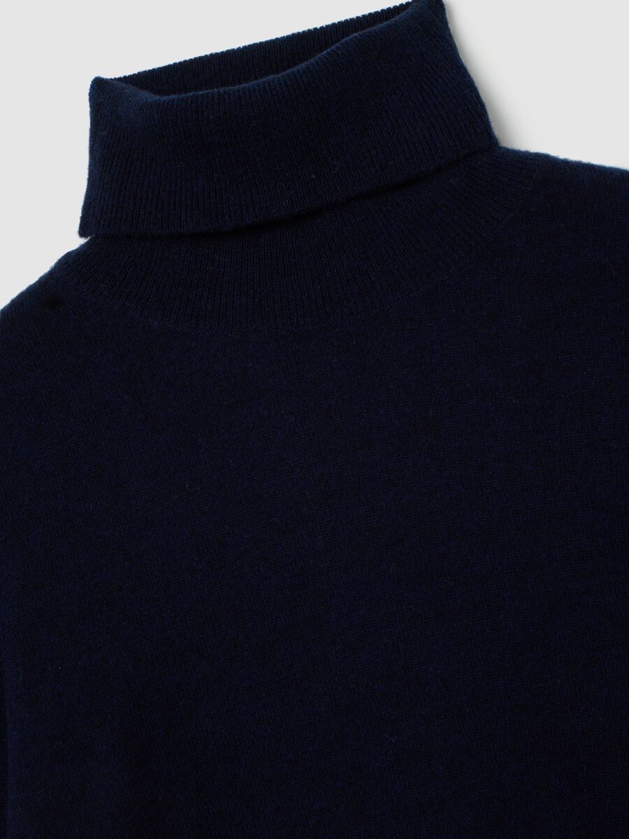 Maglione in pura lana blu regular fit a collo alto_5