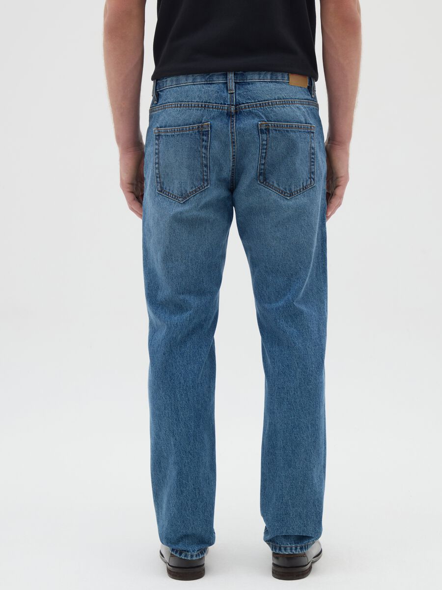 Regular fit blue denim jeans_3