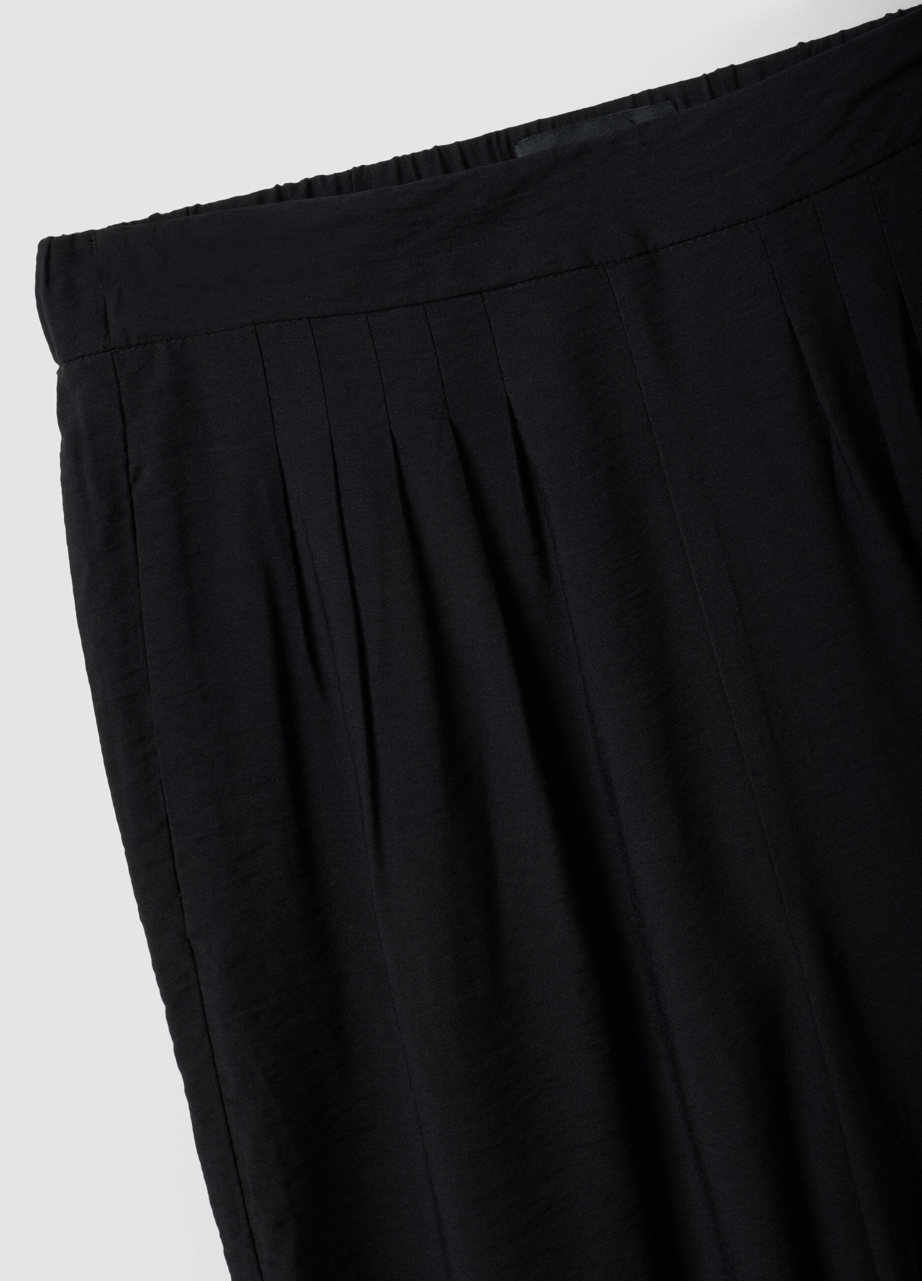Pantaloni neri in misto viscosa relaxed fit