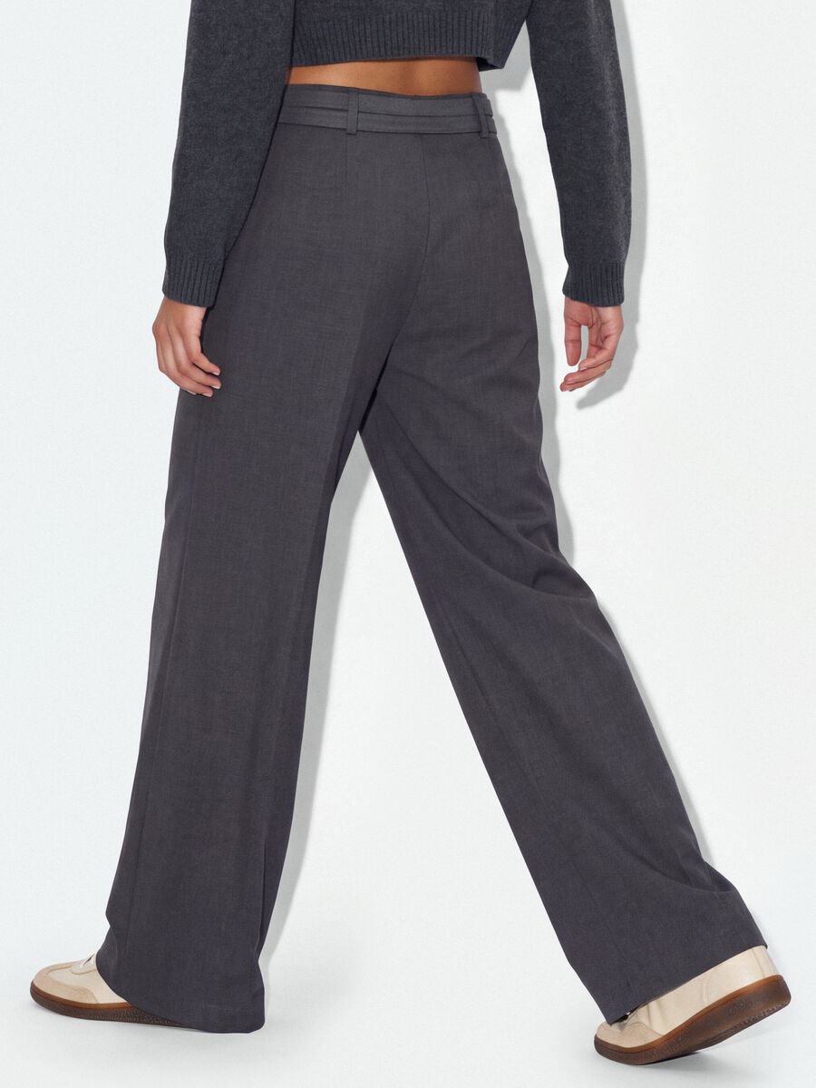 Pantaloni formali grigi in viscosa elasticizzata con cintura_2