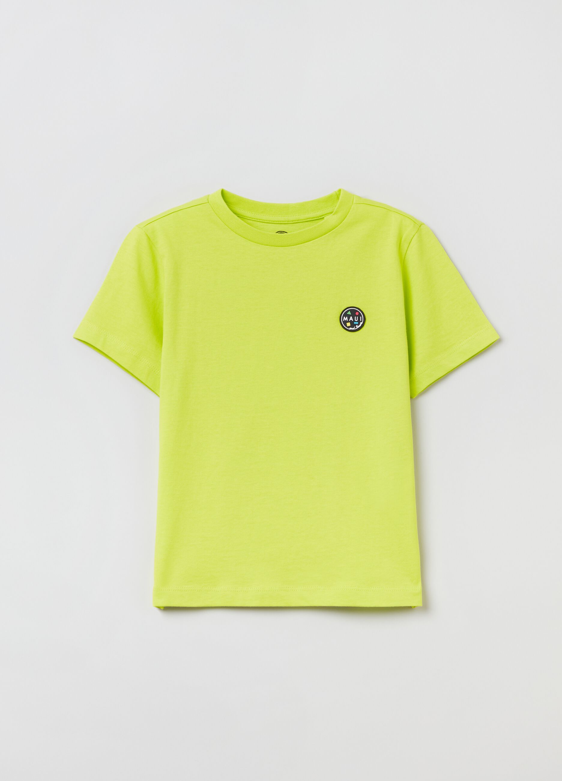 T-shirt with Maui and Sons logo patch