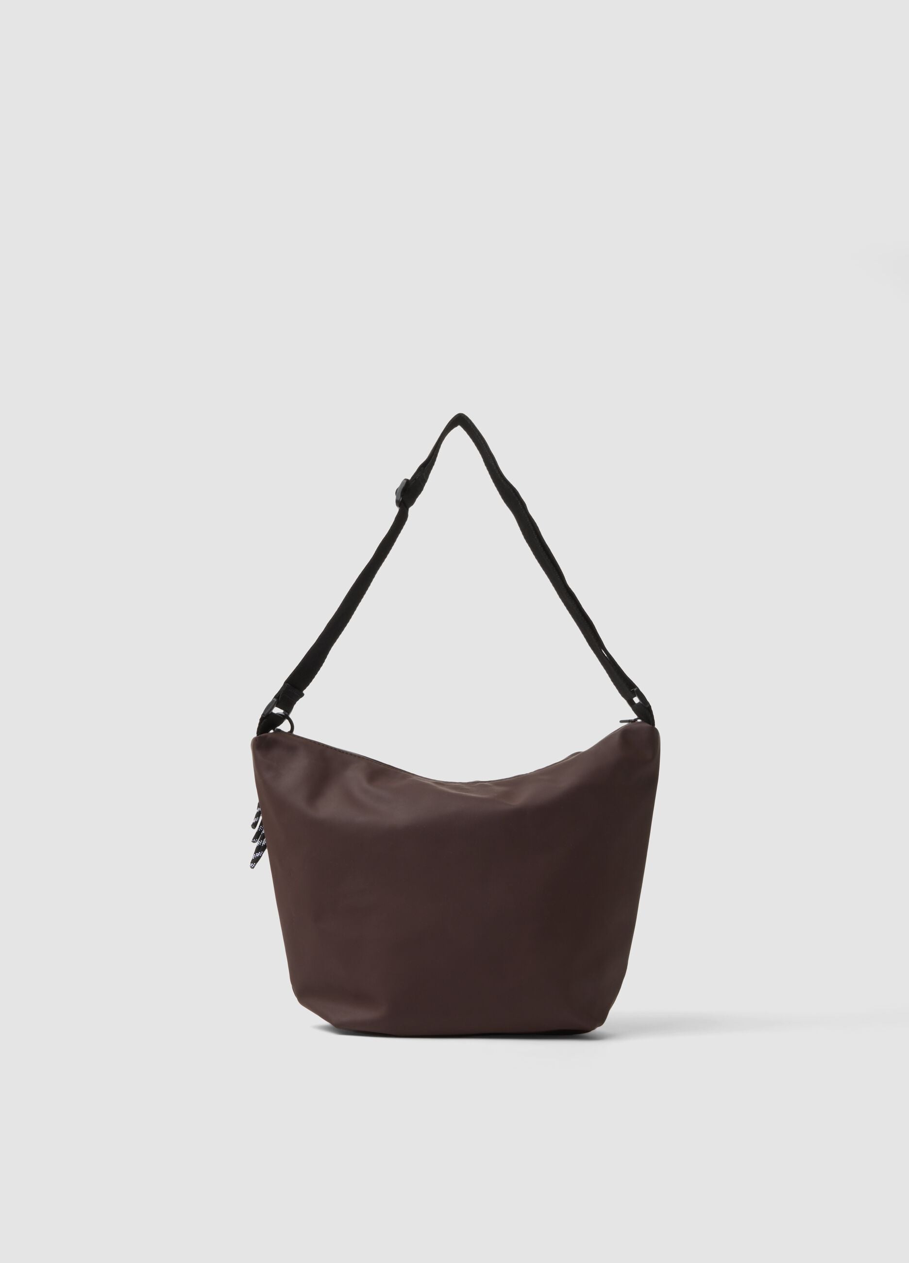 Brown shoulder bag with adjustable strap